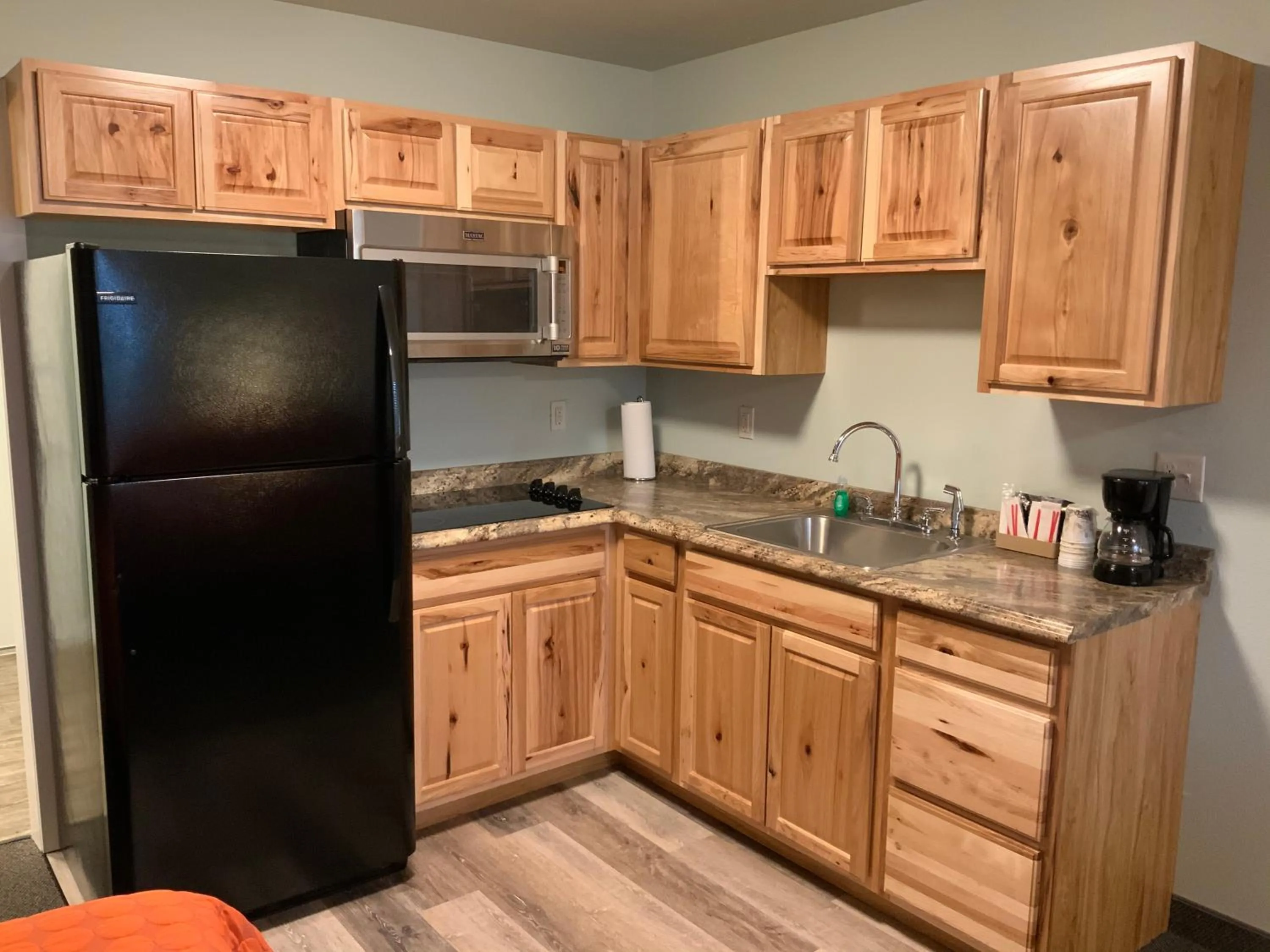 BBQ facilities in Rockerville Lodge & Cabins