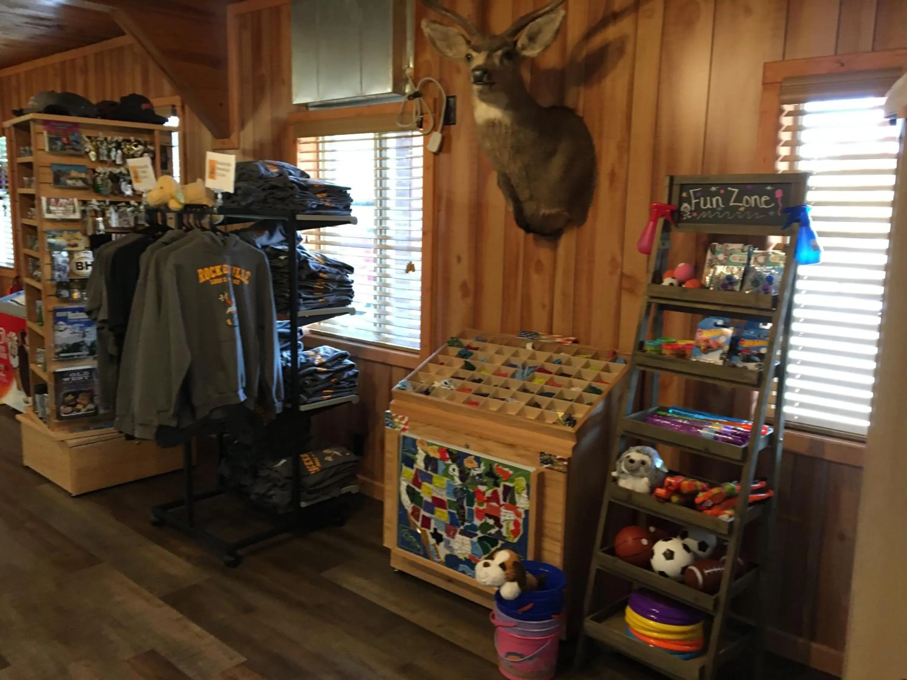 On-site shops in Rockerville Lodge & Cabins