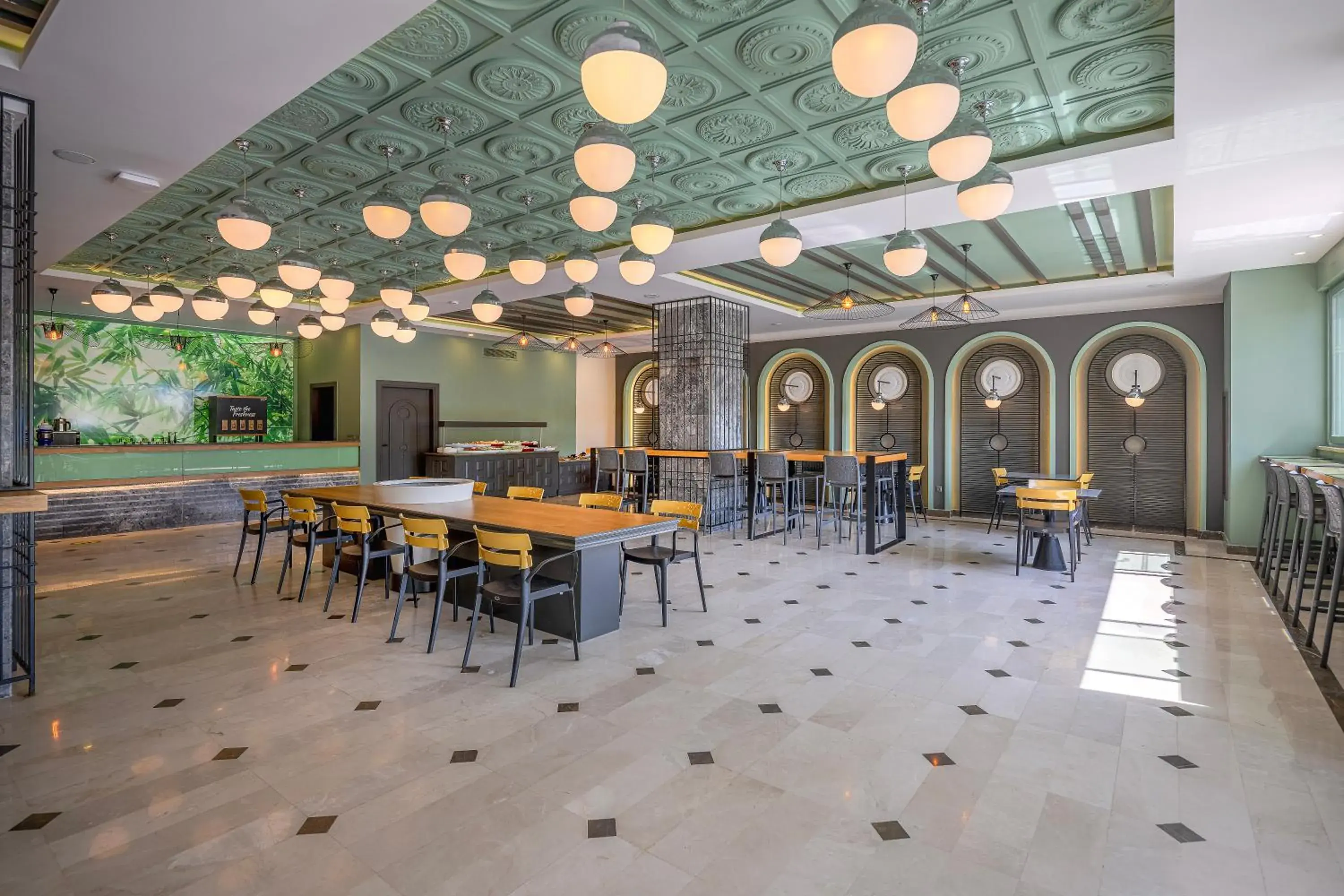 Lounge or bar in L'Oceanica Beach Resort Lounge or bar in L'Oceanica Beach Resort