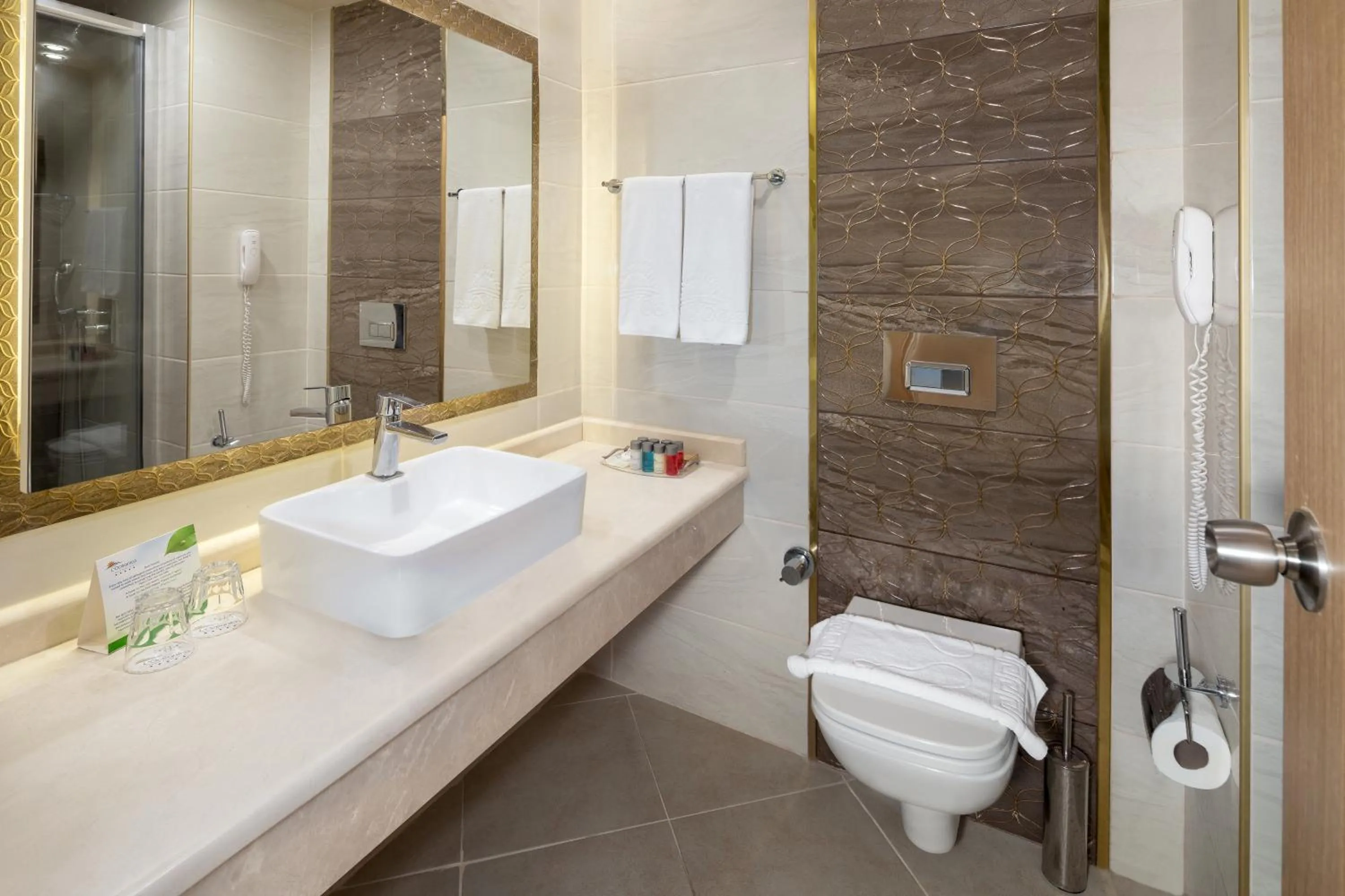 Shower in L'Oceanica Beach Resort