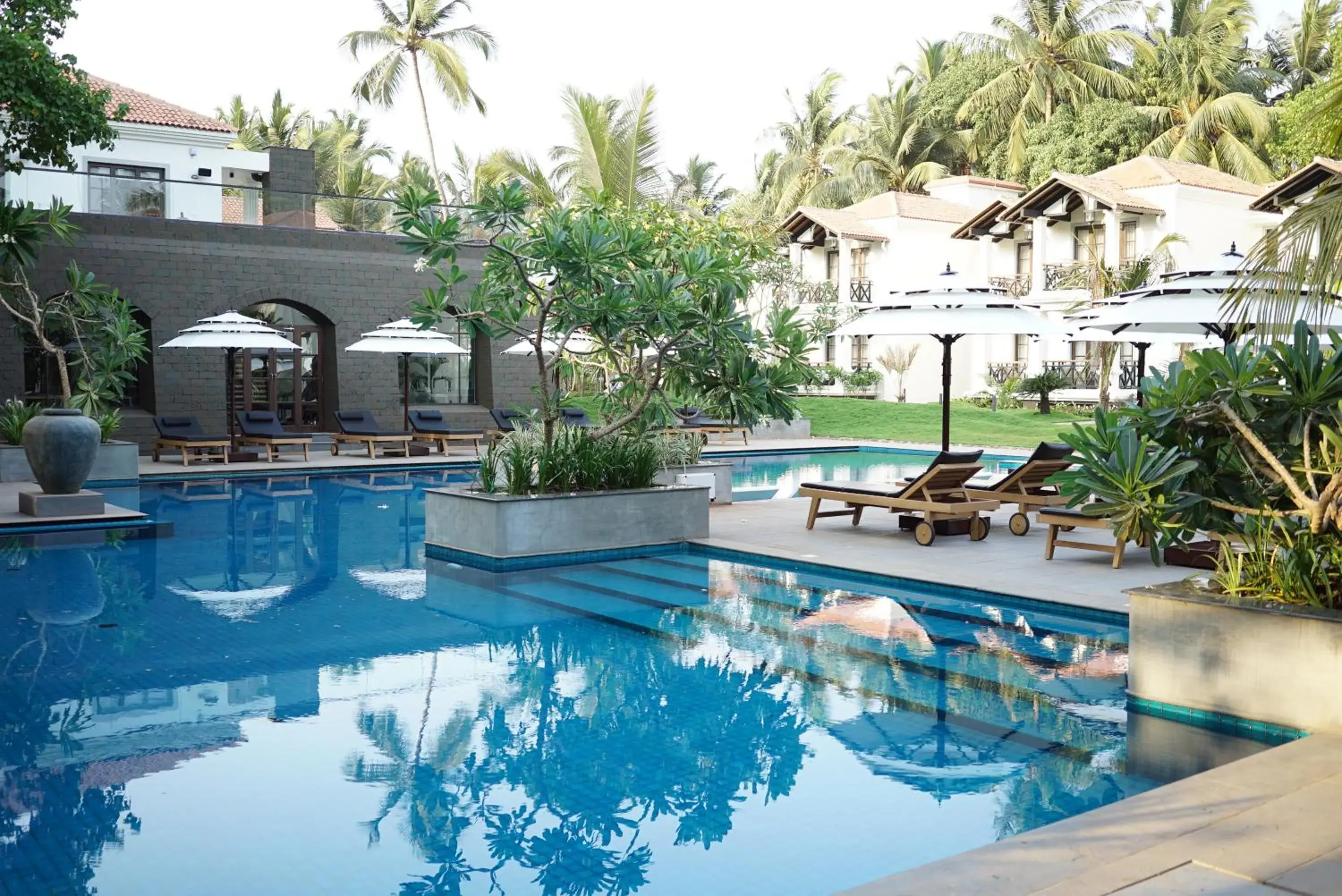 Pool view in Andores Resort And Spa - Calangute Pool view in Andores Resort And Spa - Calangute