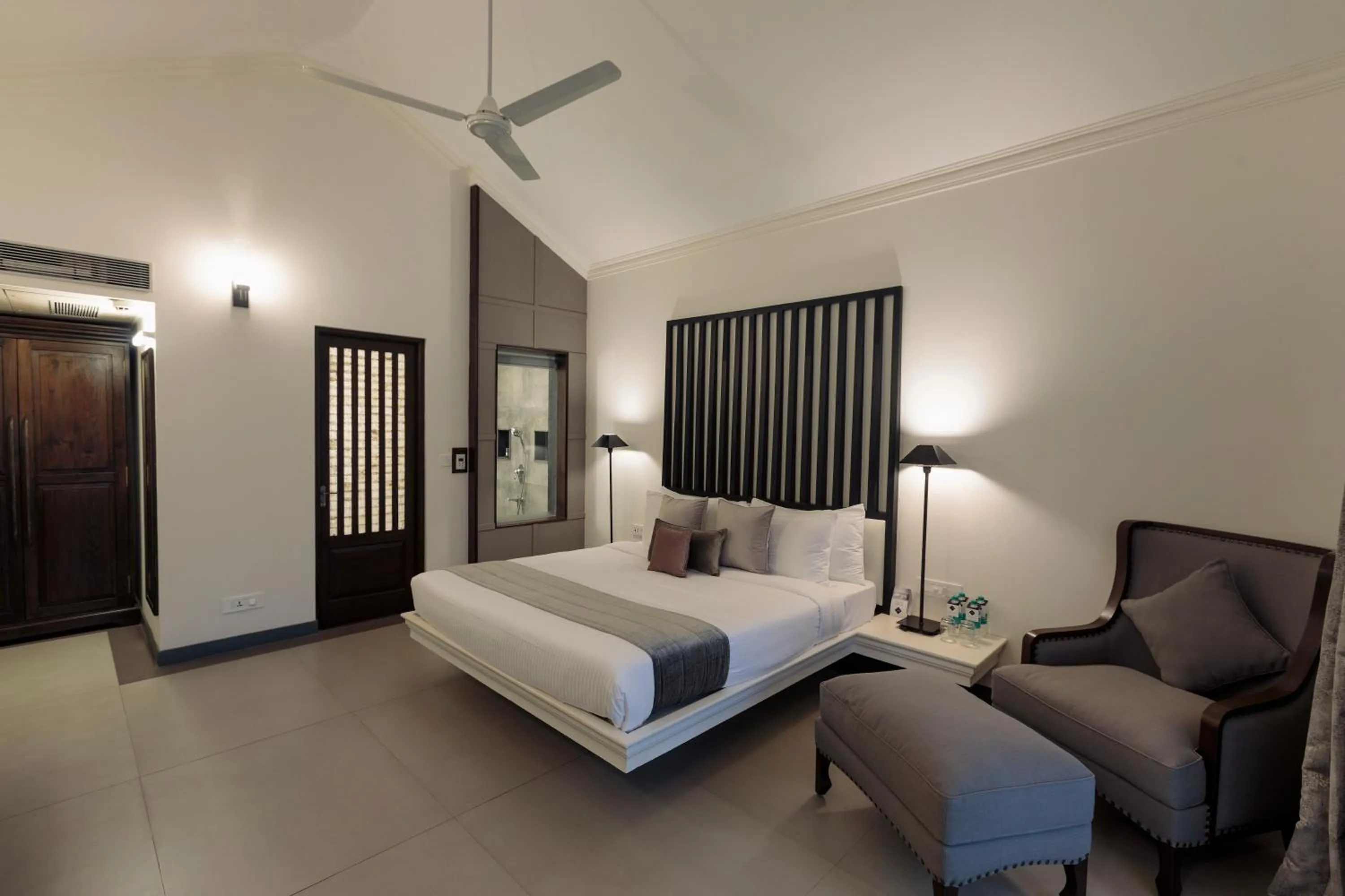 Photo of the whole room, Bed in Andores Resort And Spa - Calangute