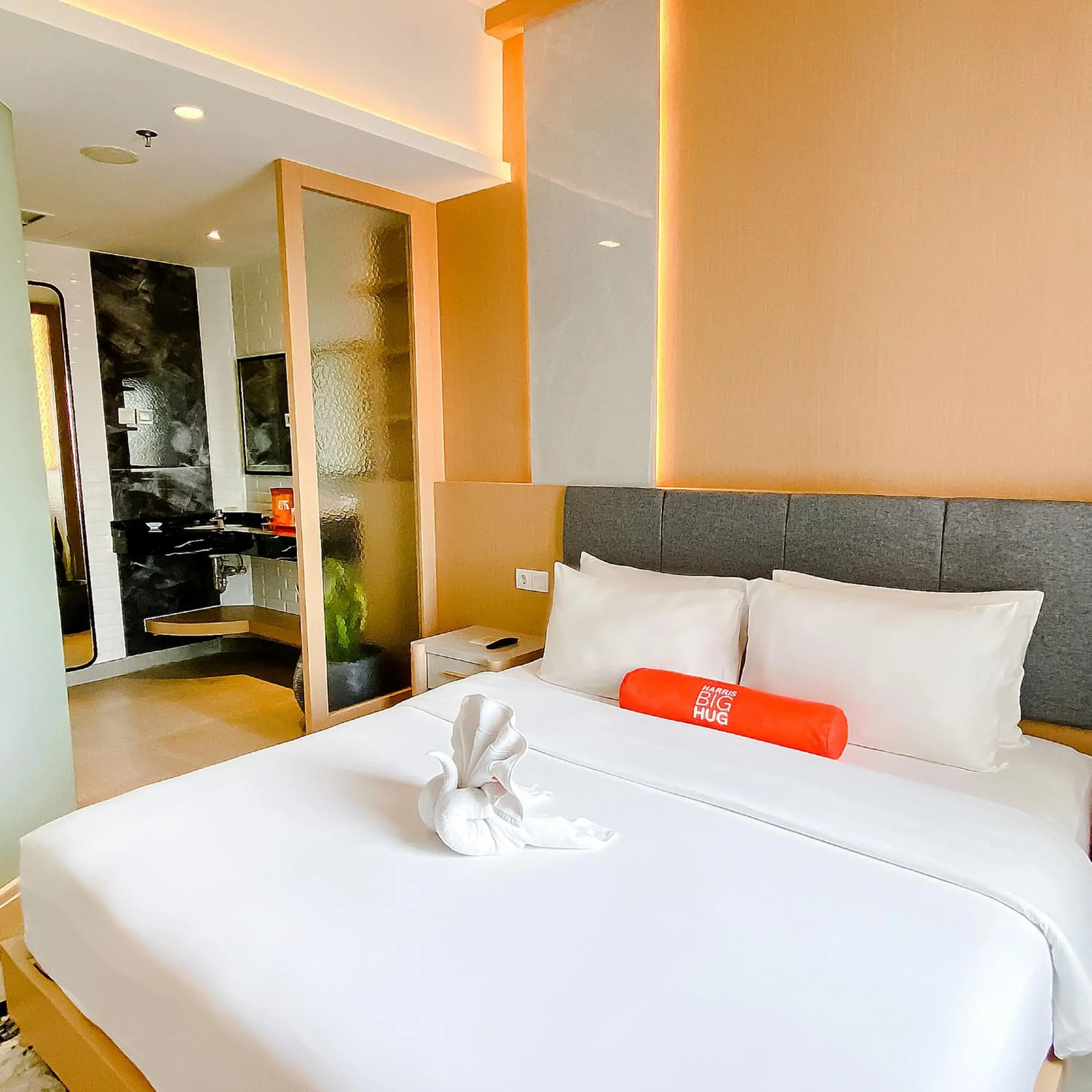 Bed in HARRIS Hotel & Conventions Solo Bed in HARRIS Hotel & Conventions Solo