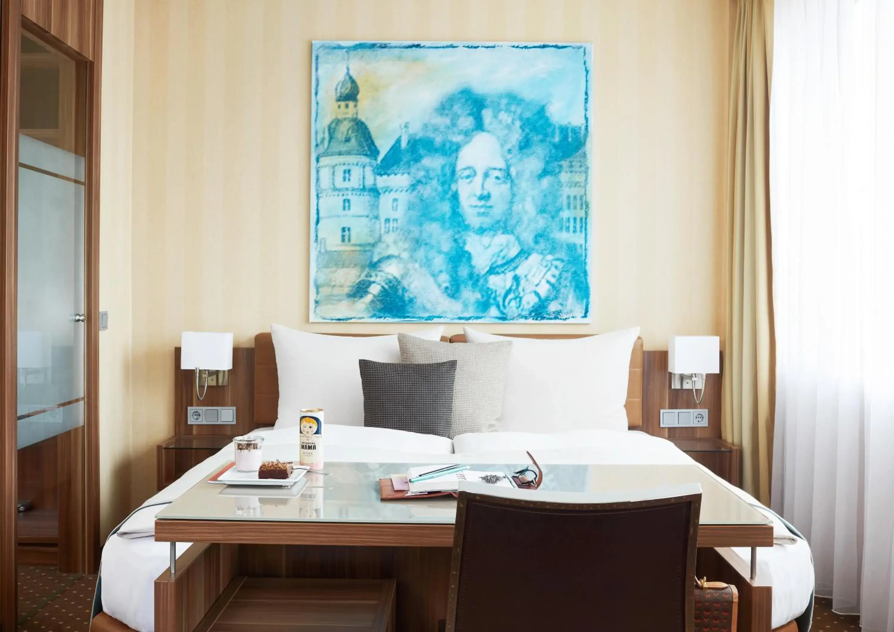 Photo of the whole room in Living Hotel Düsseldorf Photo of the whole room in Living Hotel Düsseldorf