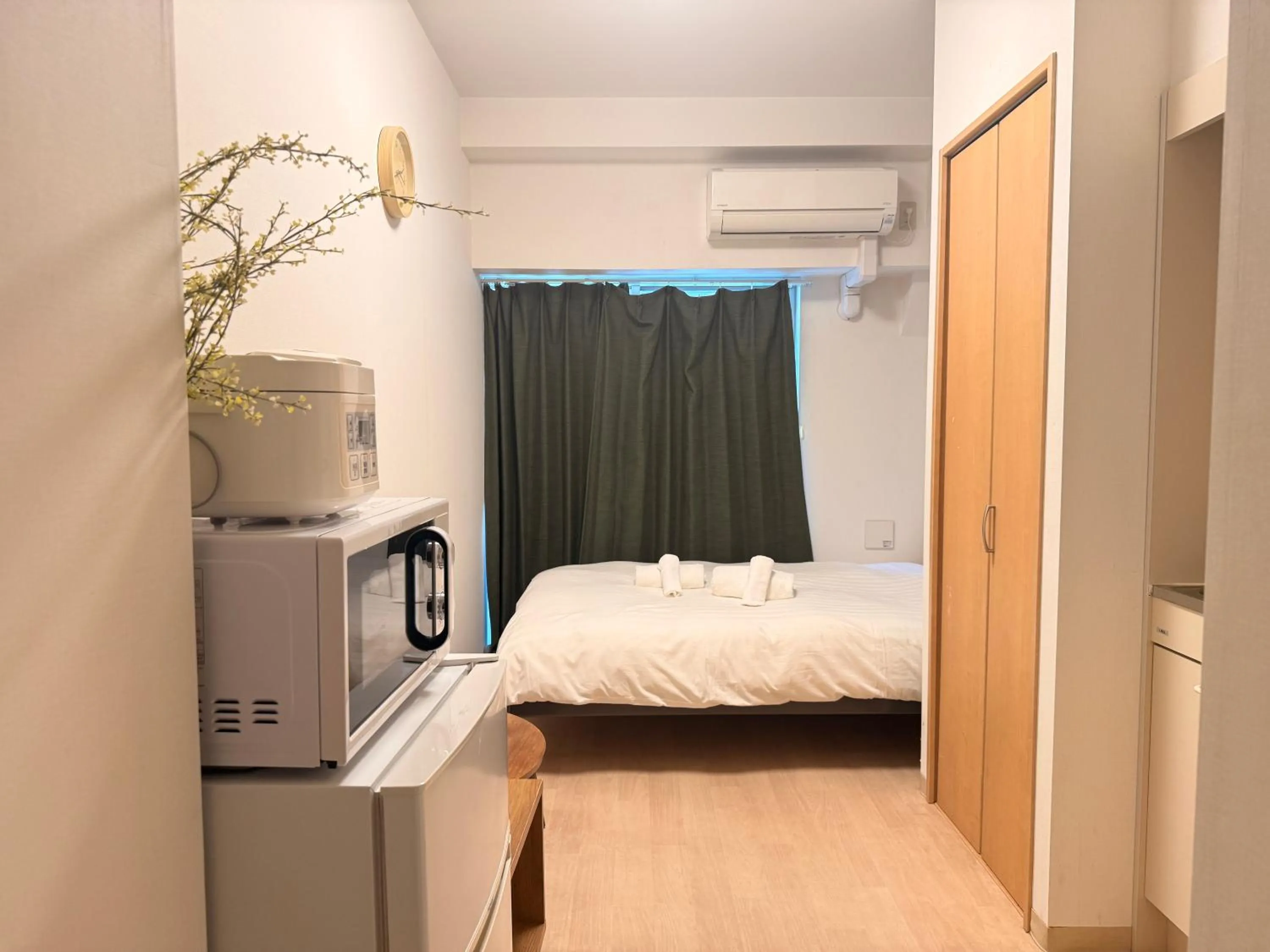 Bedroom, Bed in Uhome Kanda Hotel