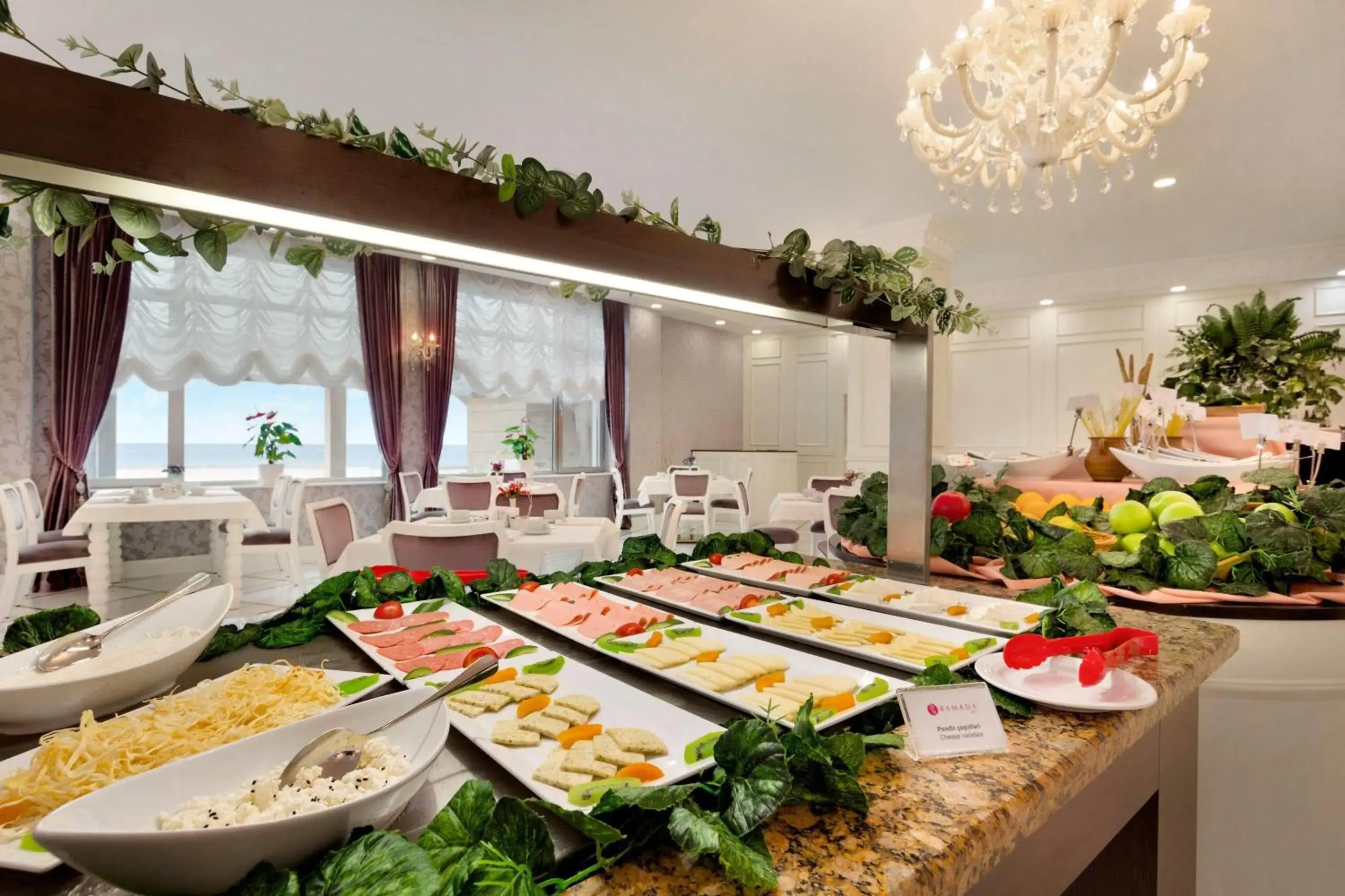 Restaurant/places to eat in Ramada by Wyndham Baku Restaurant/places to eat in Ramada by Wyndham Baku