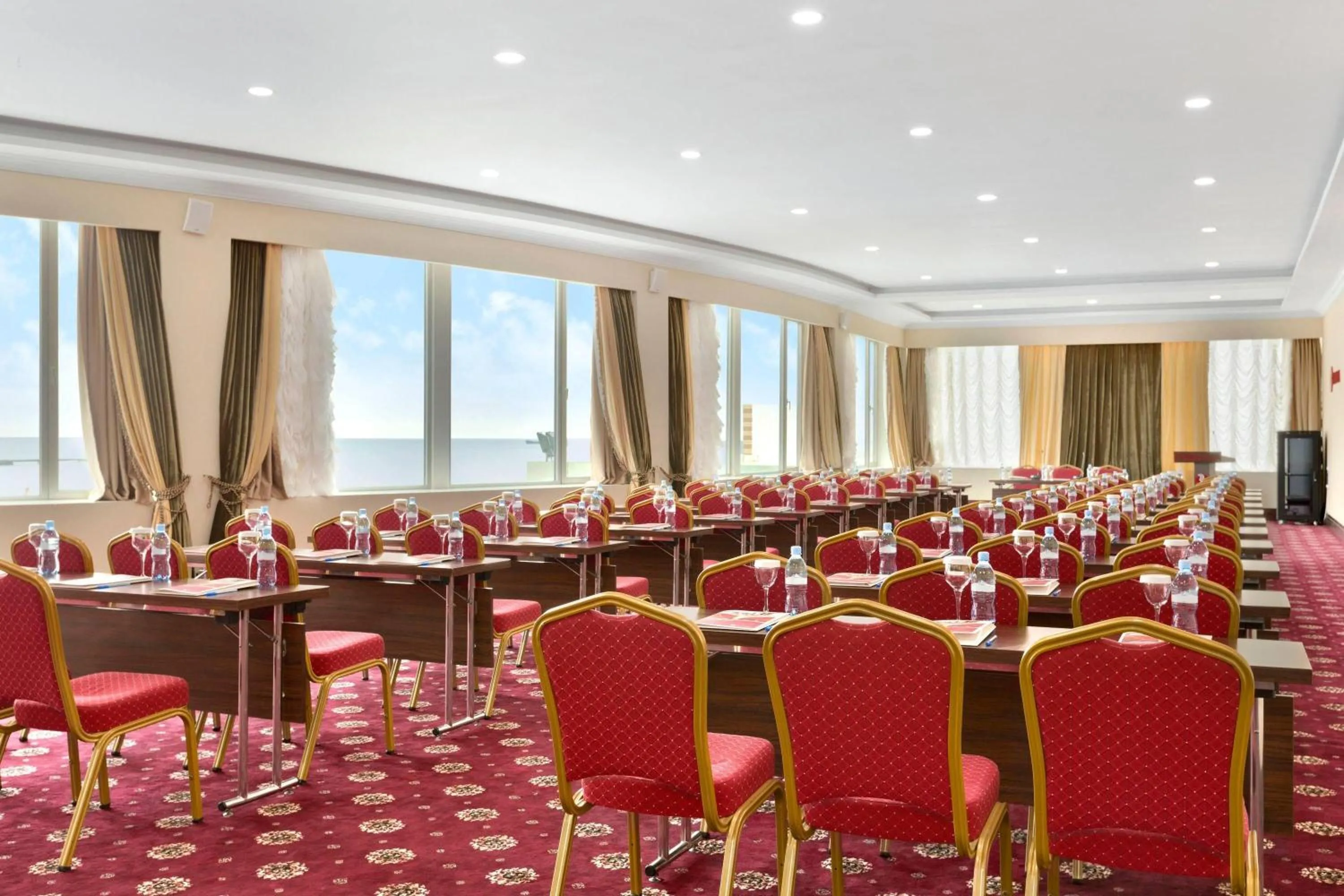 Banquet/Function facilities in Ramada by Wyndham Baku