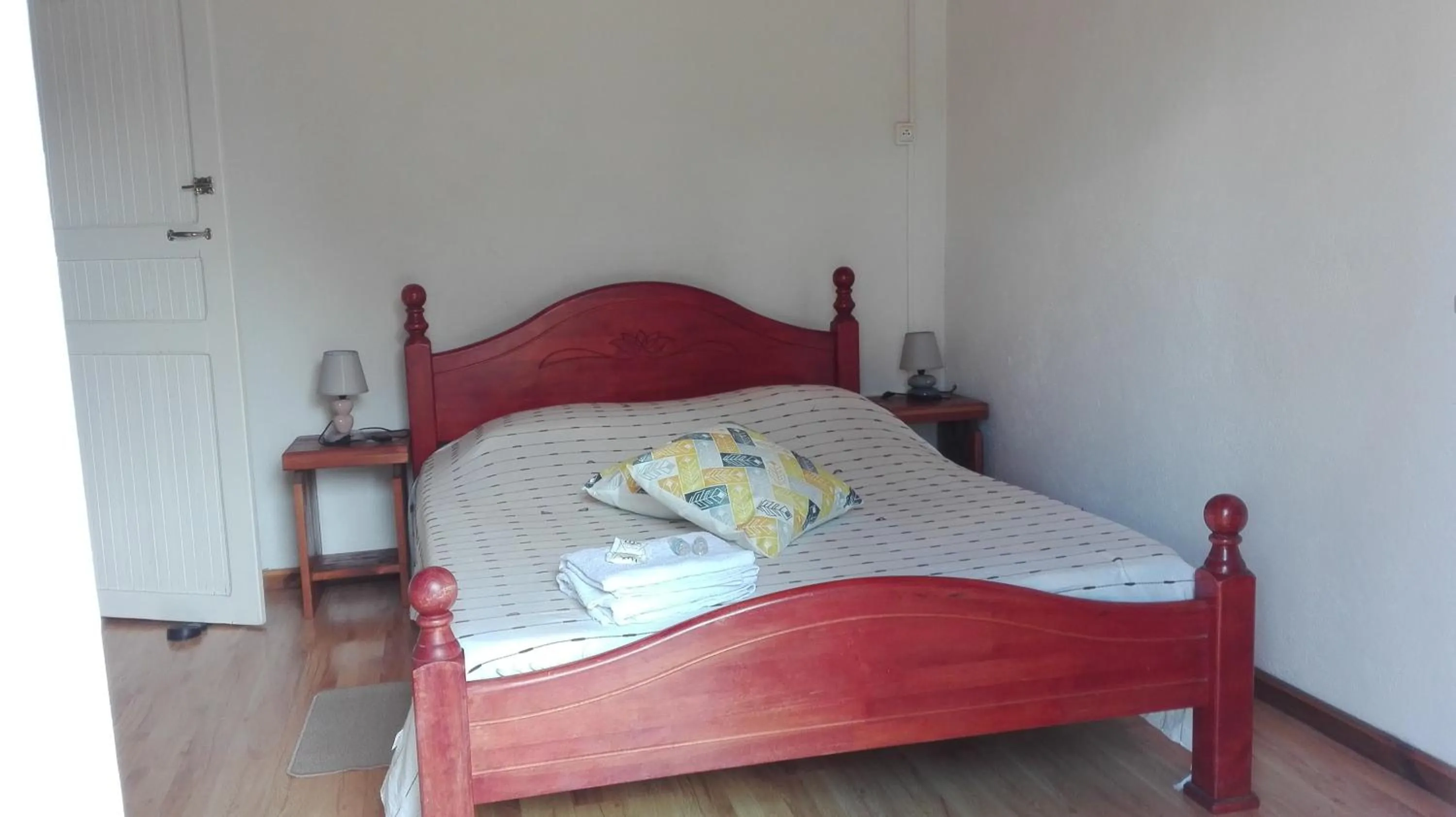 Bed in le p'ti blanc des "o"