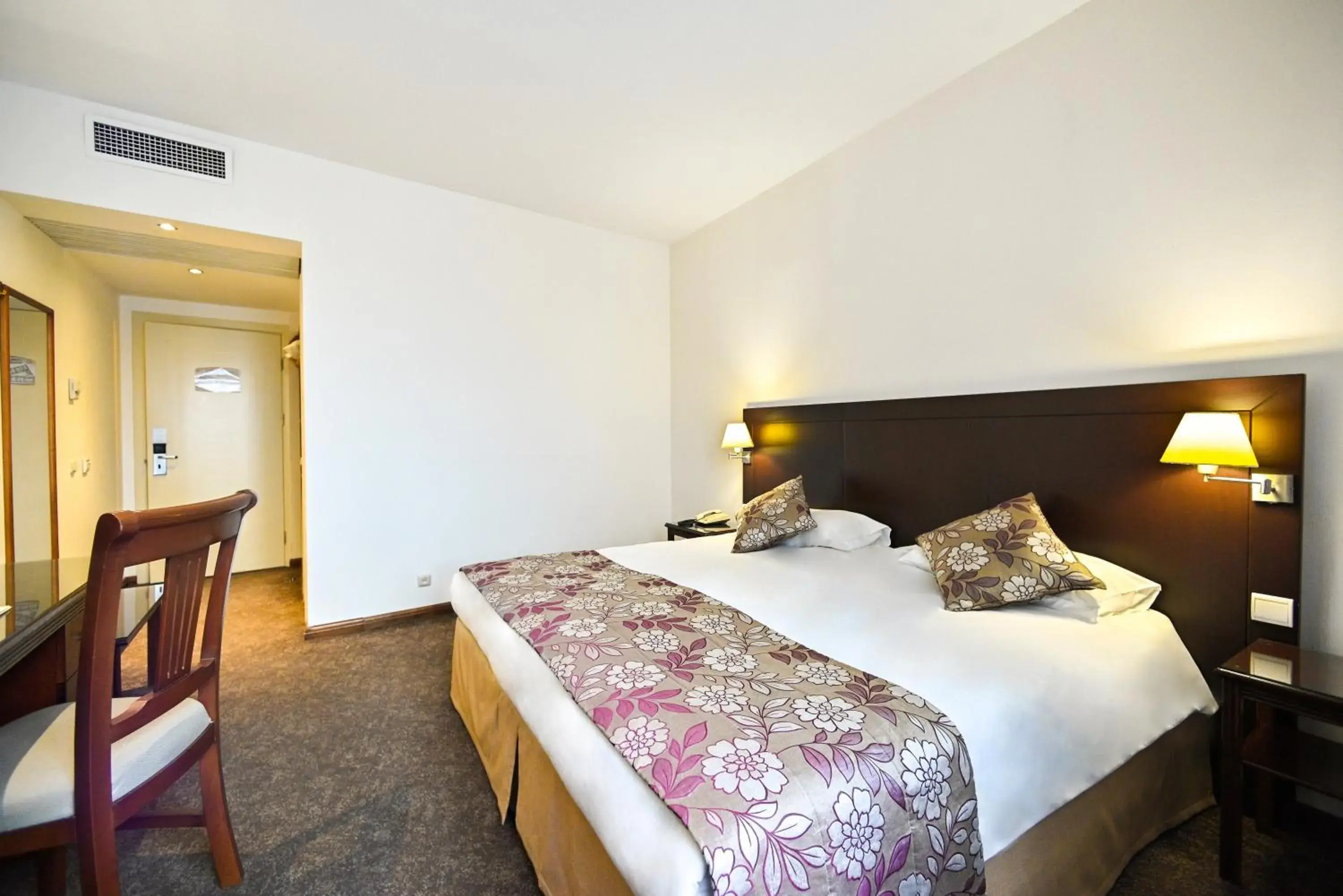 Bed in Europe Hotel Bed in Europe Hotel