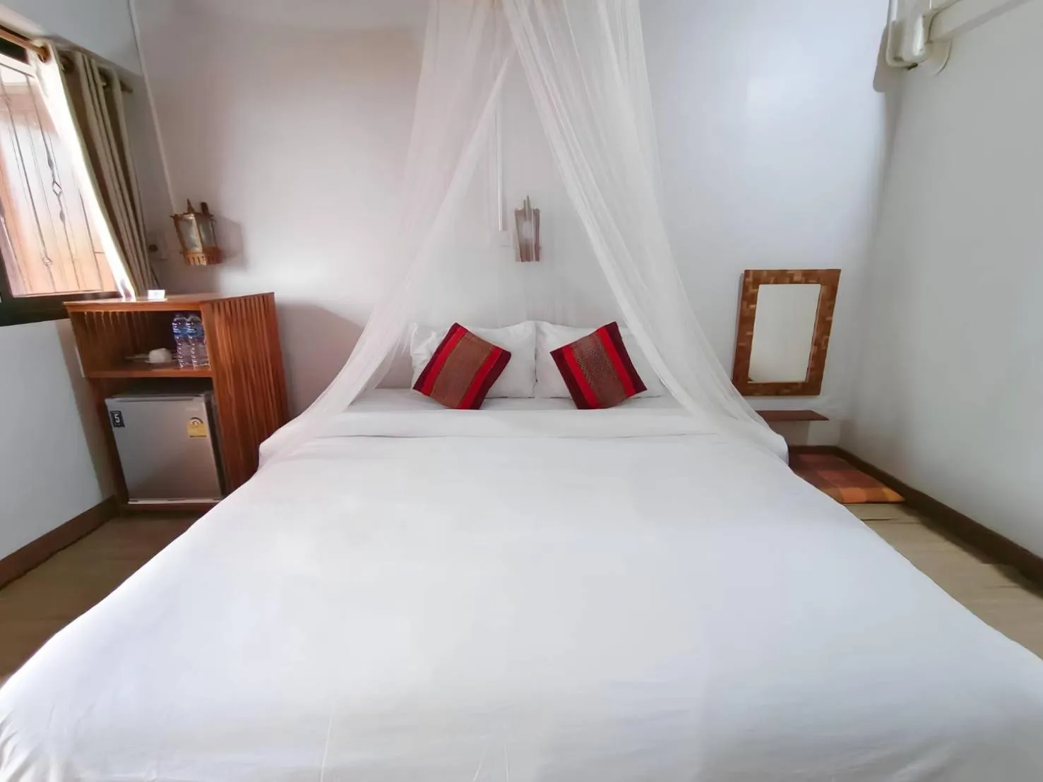 Bed in Apilapa Hotel