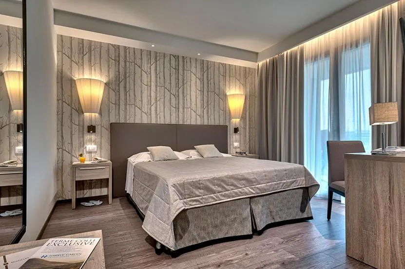 Hotel Harrys' Garden