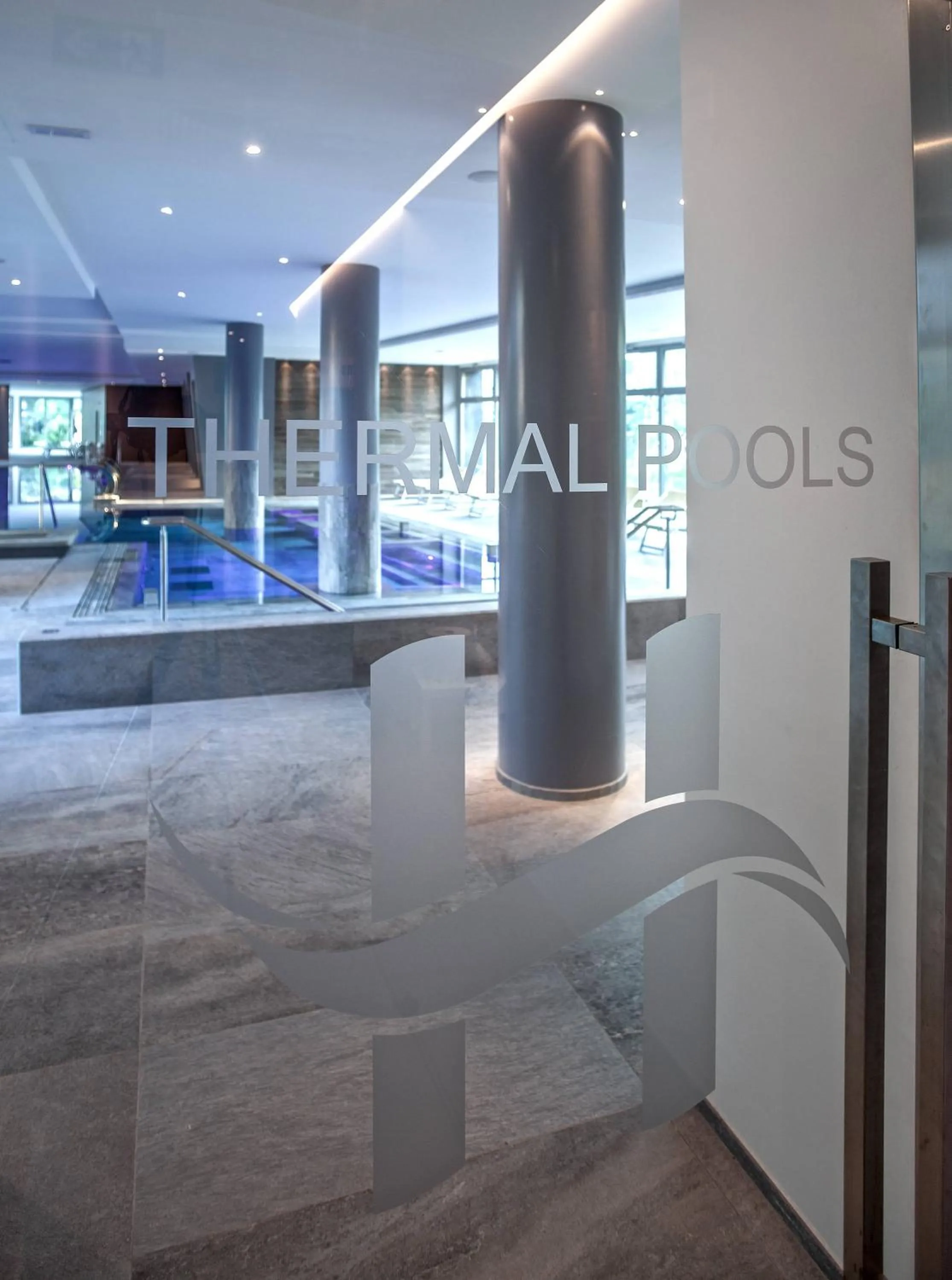 Swimming pool in Hotel Harrys' Garden