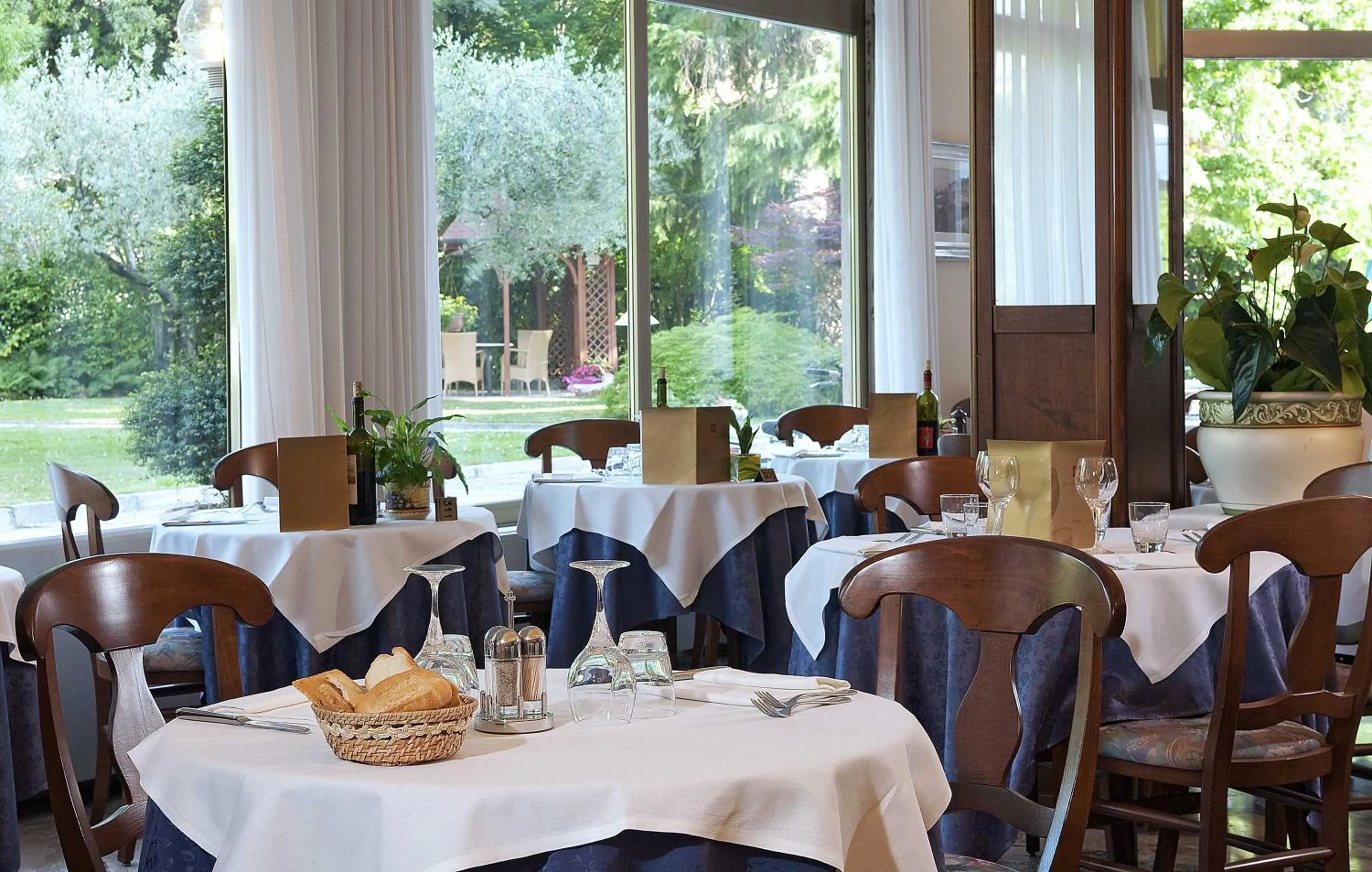 Hotel Harrys' Garden