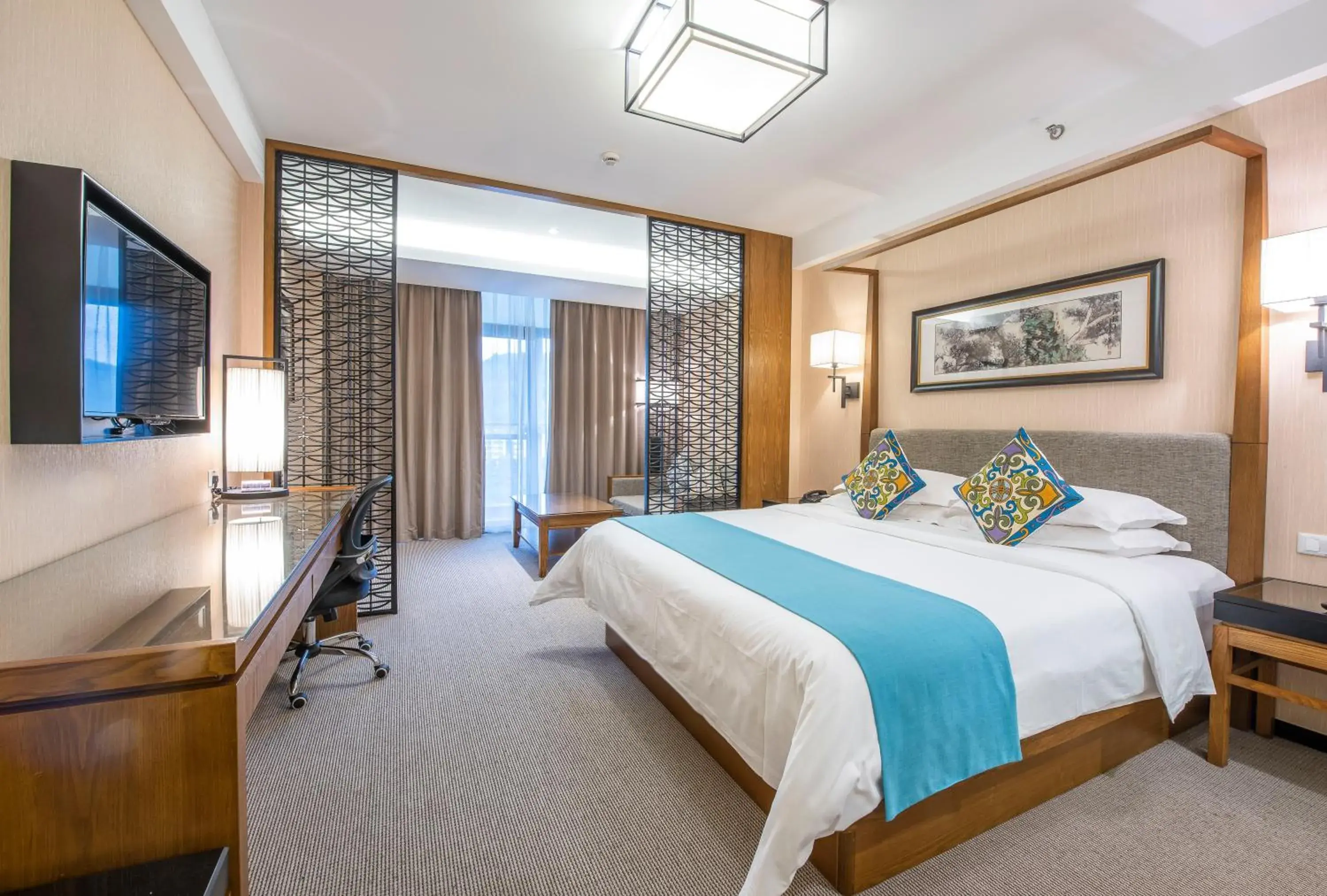 Photo of the whole room, Bed in SSAW Boutique Hotel Hangzhou Qiandao Lake Photo of the whole room, Bed in SSAW Boutique Hotel Hangzhou Qiandao Lake