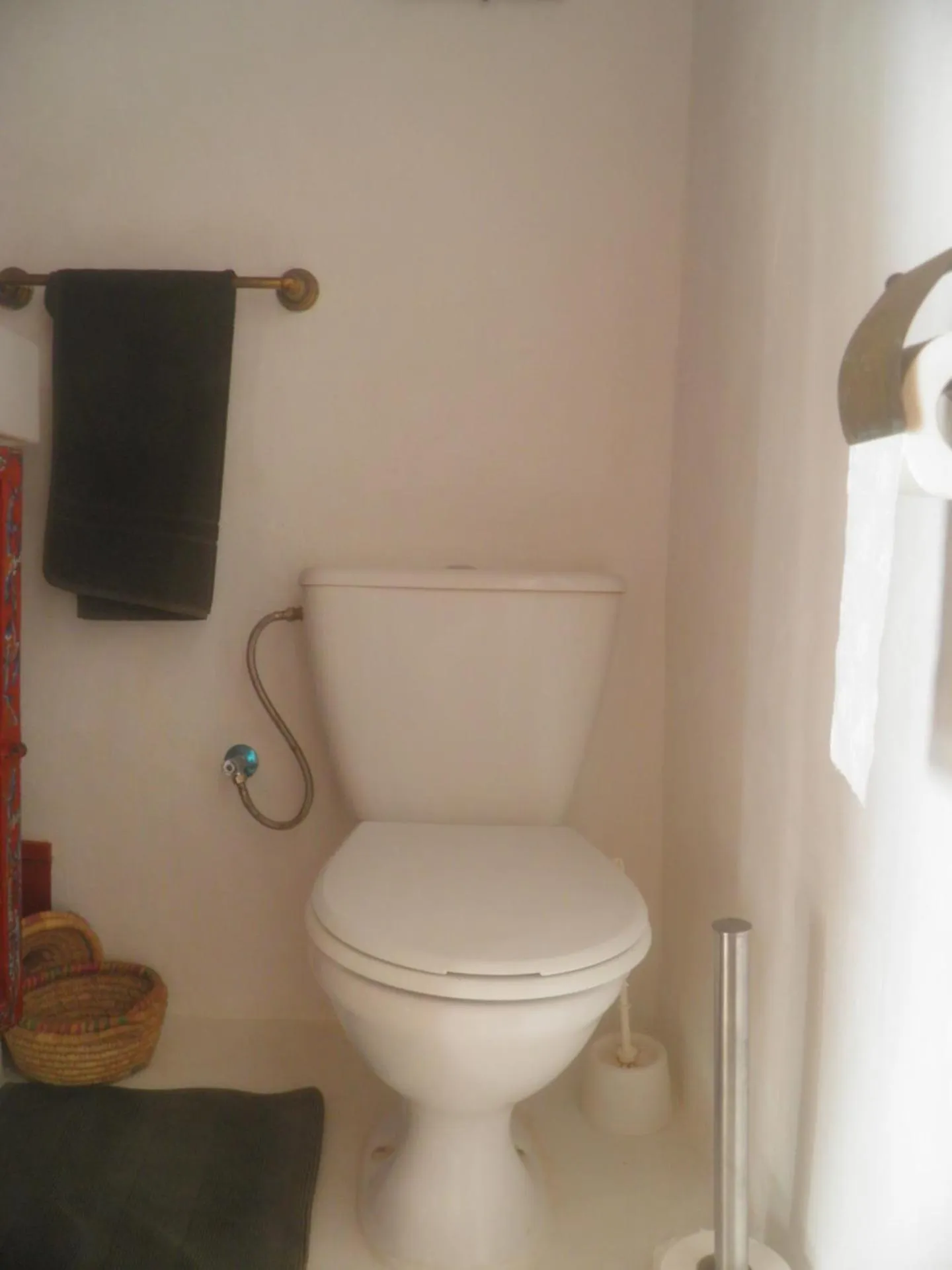 Toilet in La Maison des Artistes