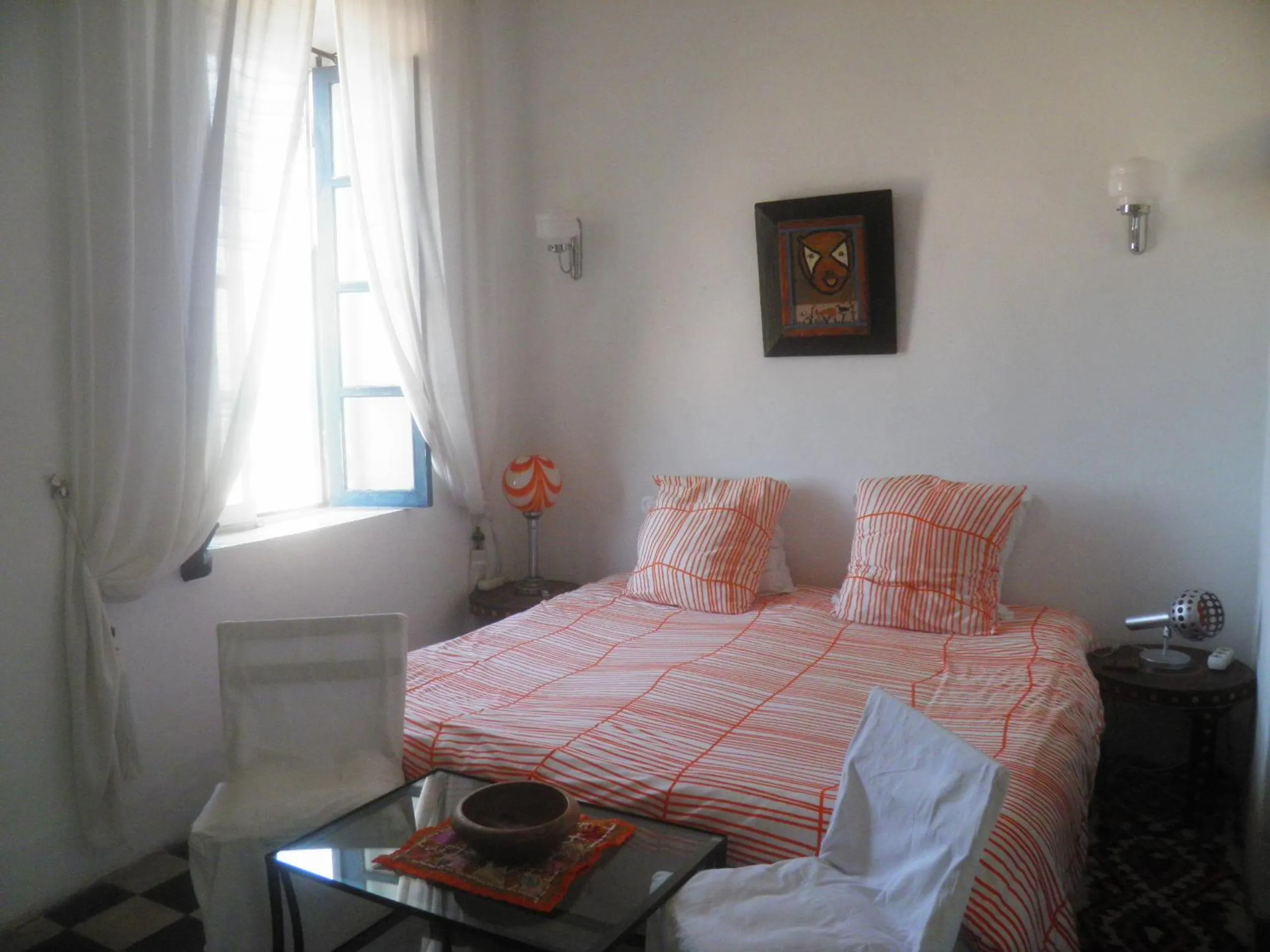 Decorative detail, Bed in La Maison des Artistes