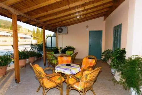 Hotel Adonis