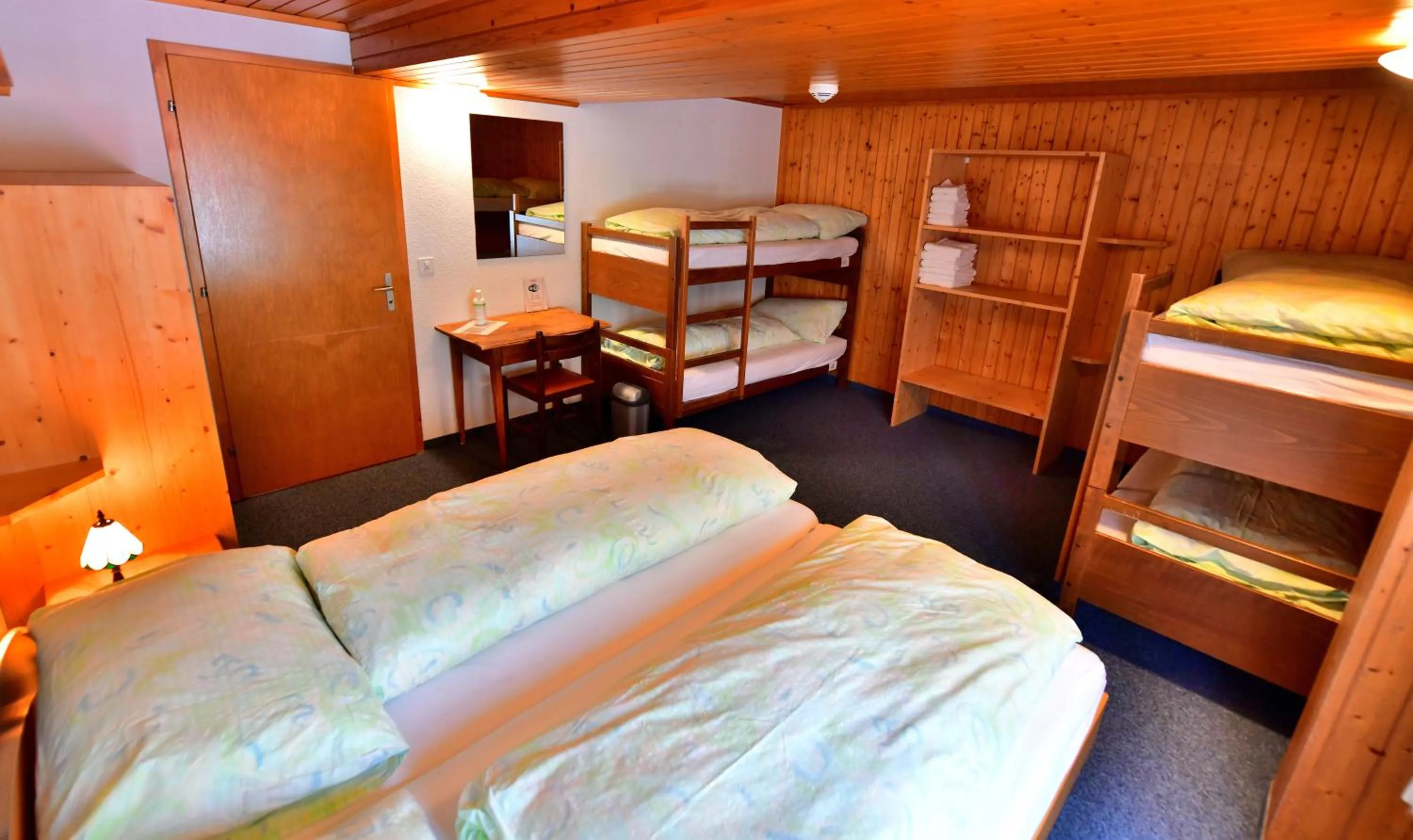 Photo of the whole room, Bed in Hotel Wetterhorn