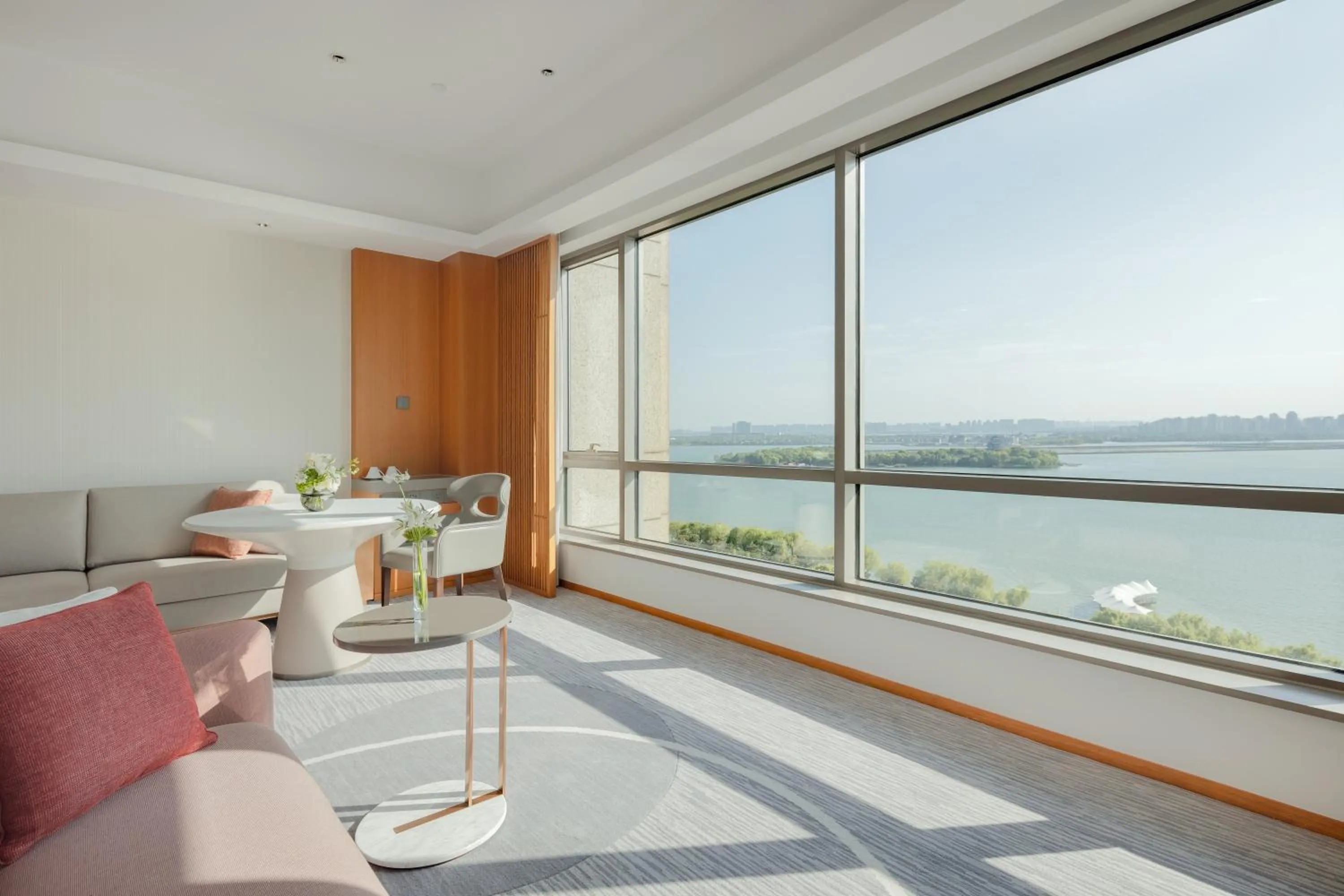 Bedroom in InterContinental Suzhou Hotel by IHG