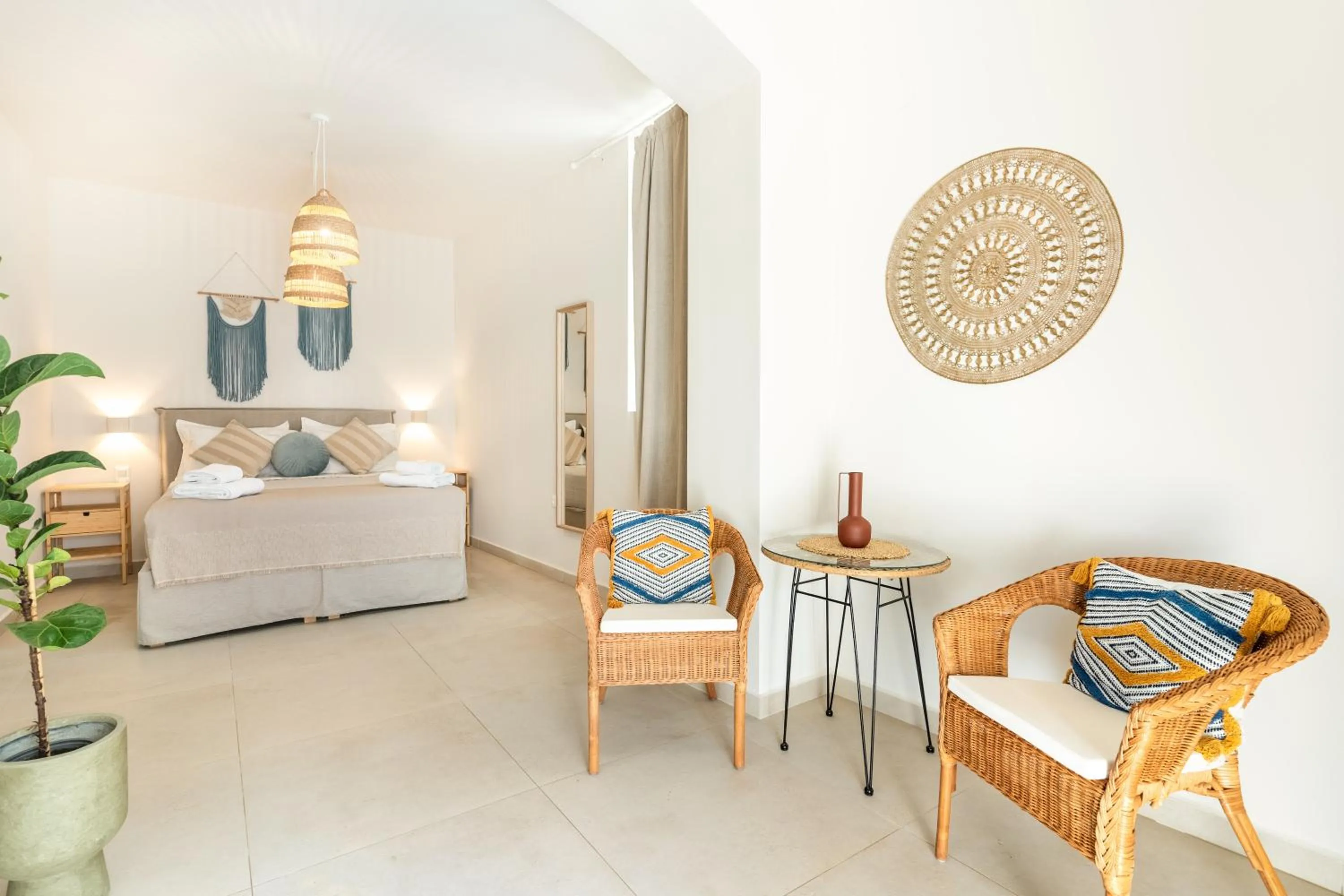 Bed in Camara Residence