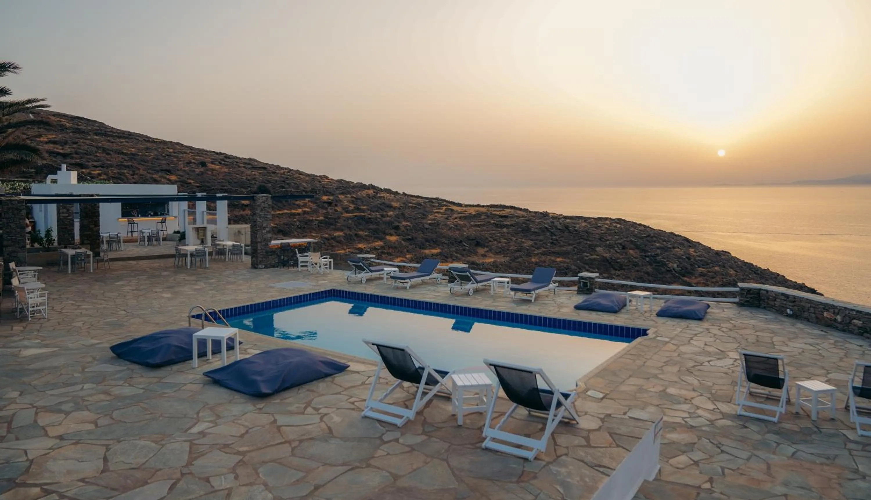 Swimming pool in Cape Napos