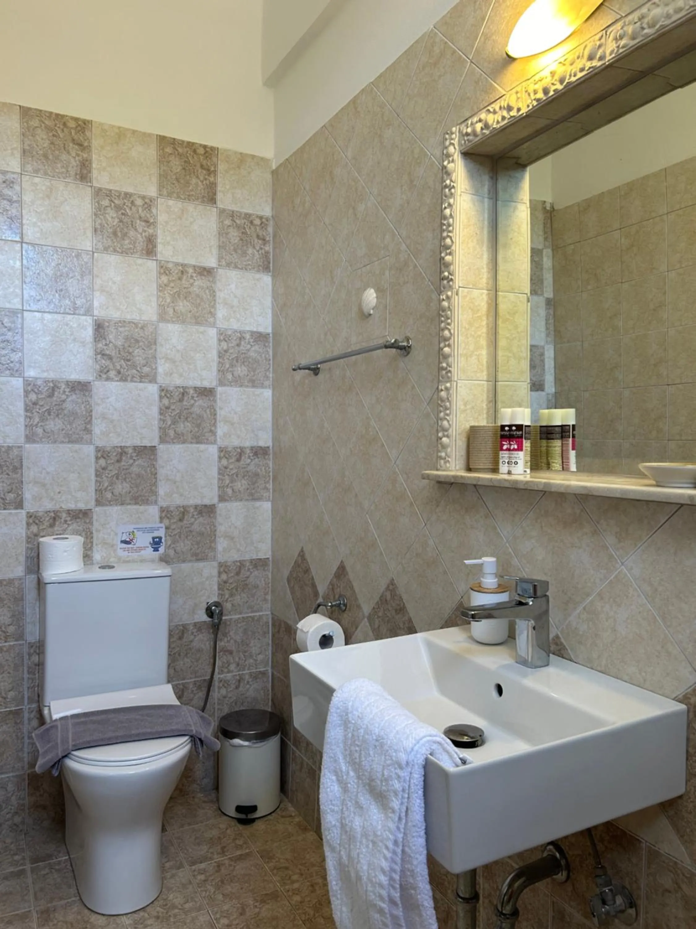 Bathroom in Cape Napos