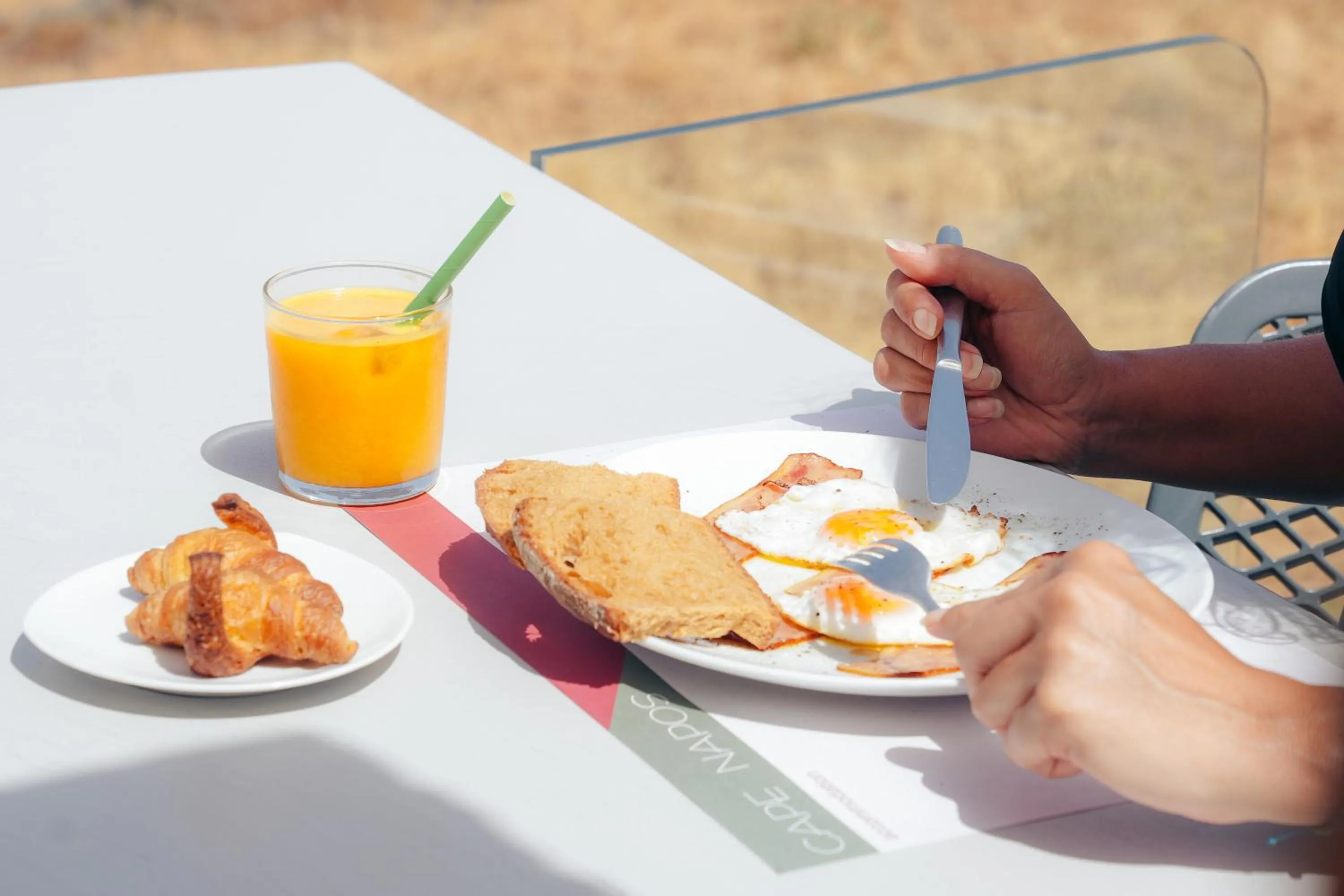 Breakfast in Cape Napos