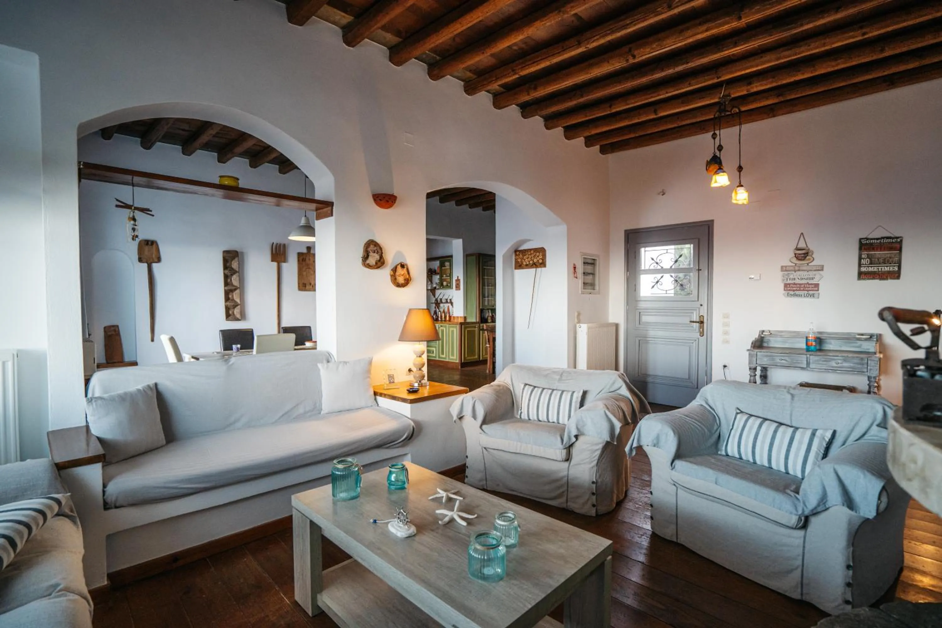 Living room in Cape Napos