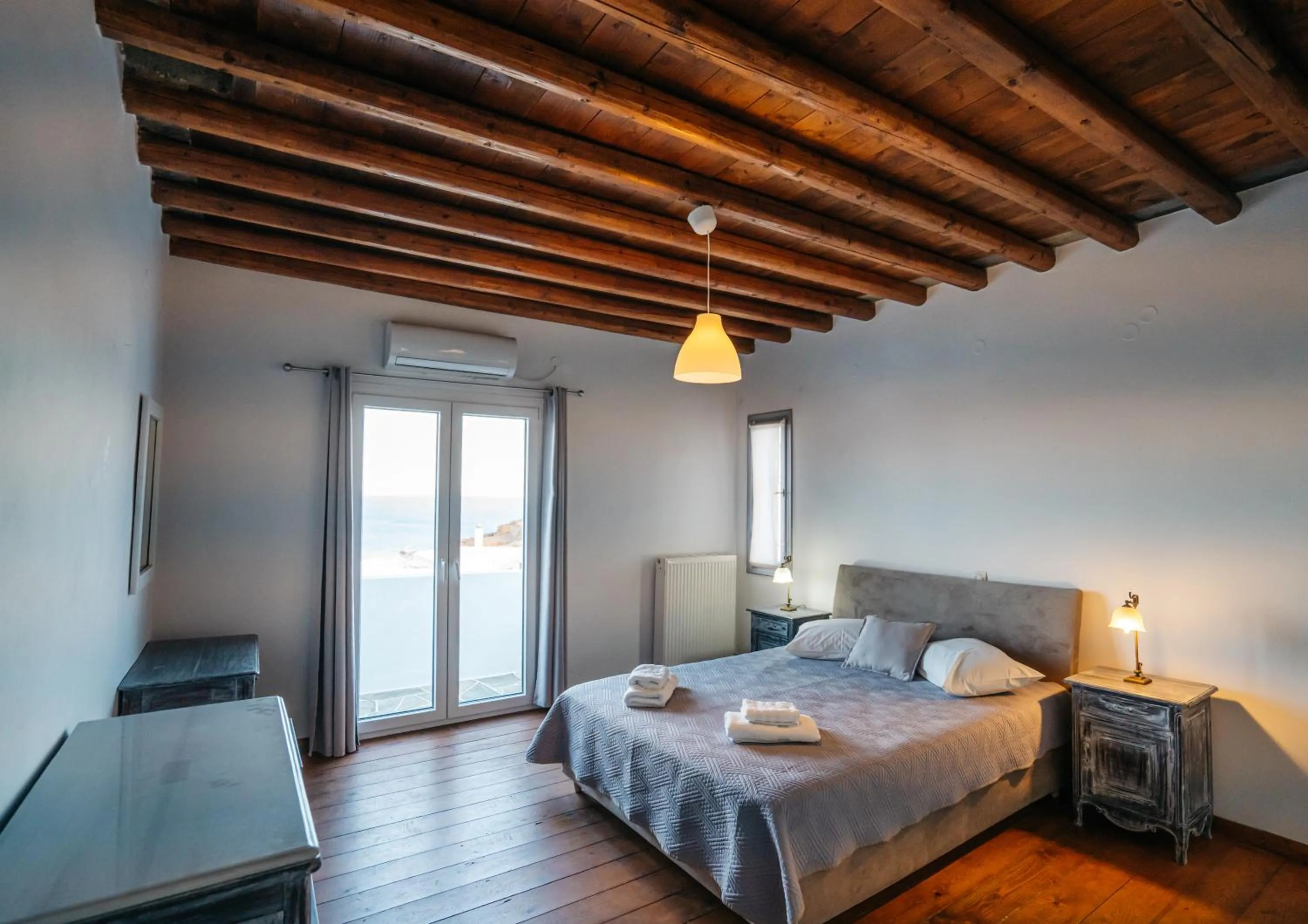 Bedroom, Bed in Cape Napos