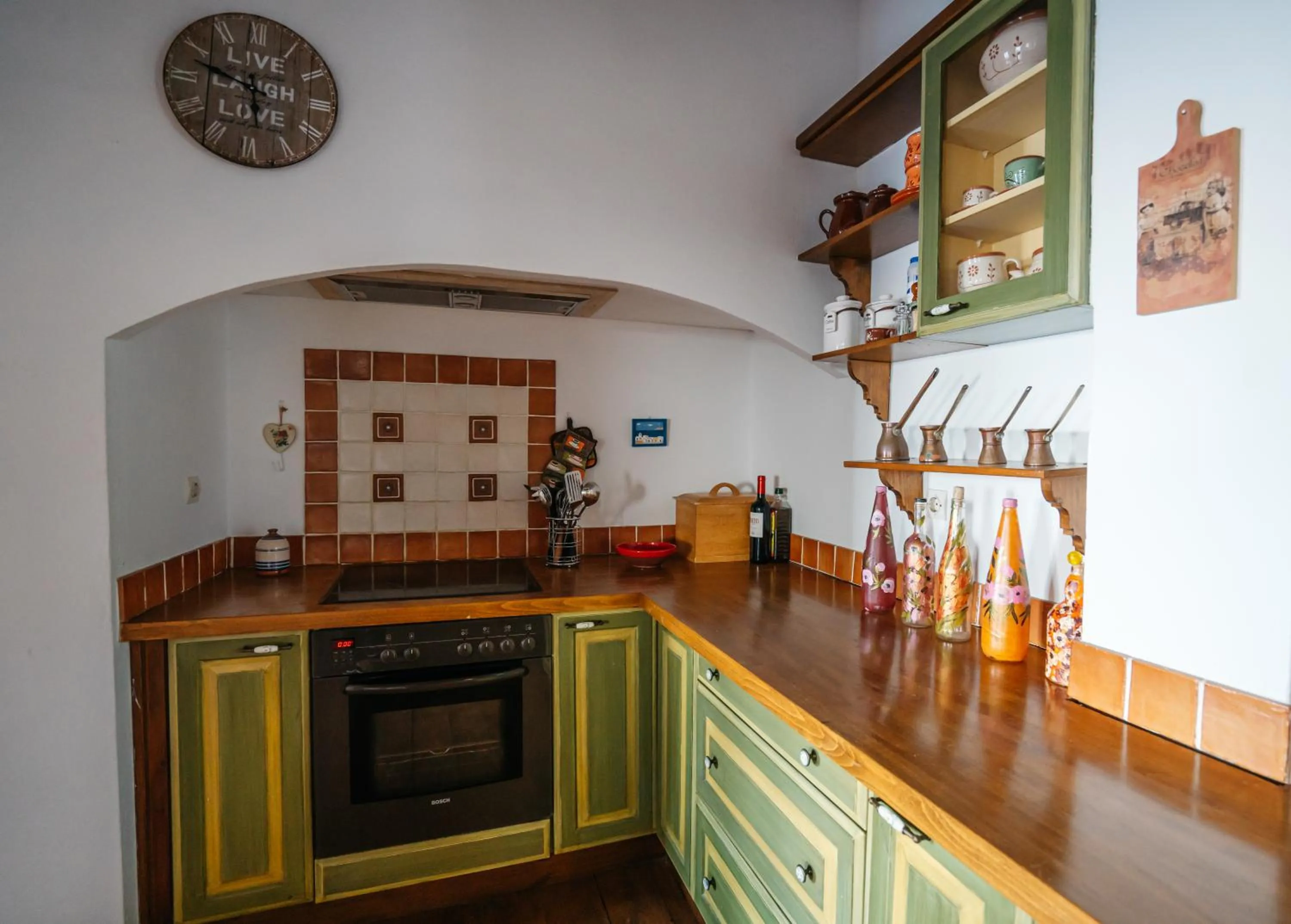 Kitchen or kitchenette in Cape Napos