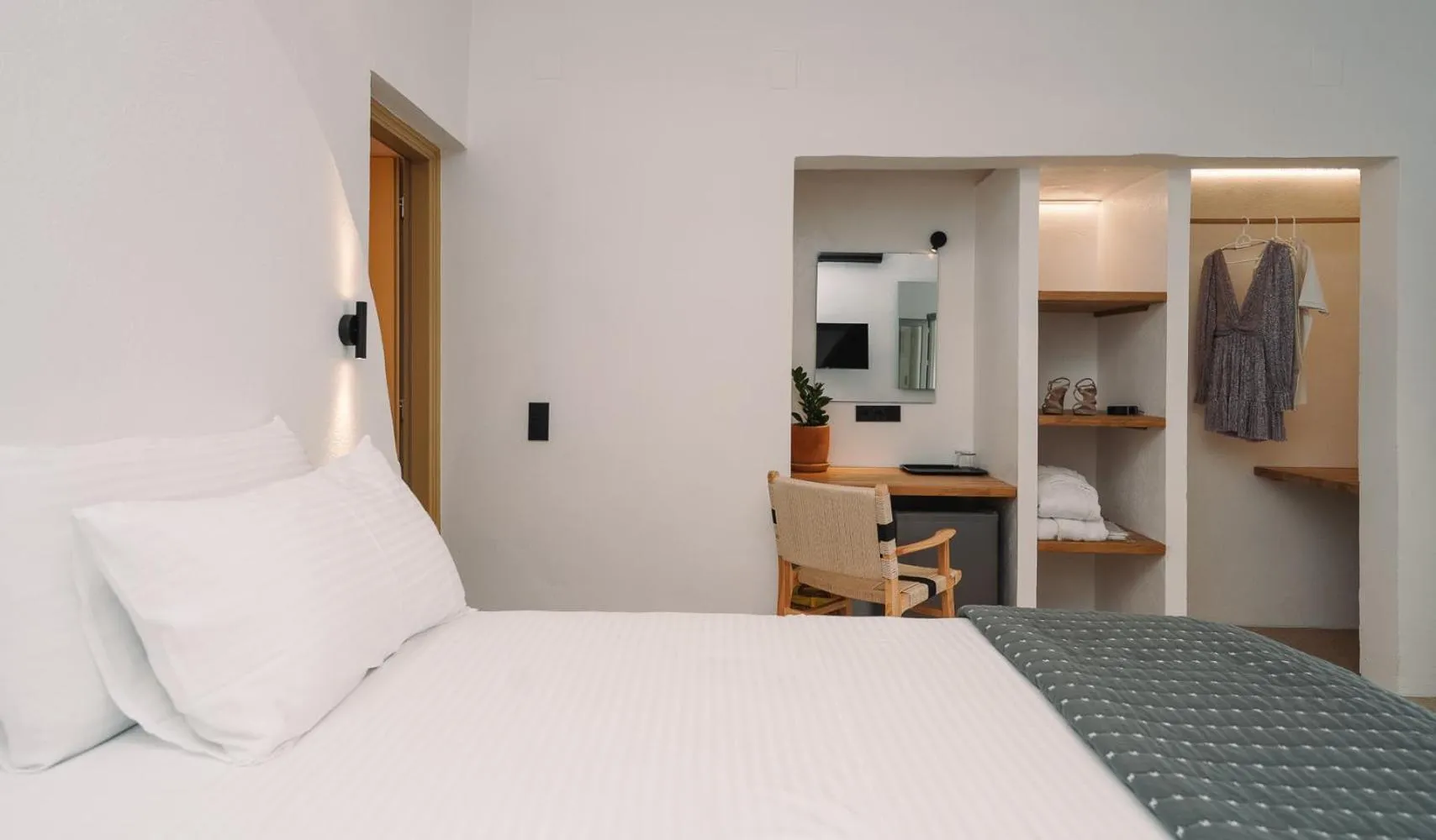 Bedroom, Bed in Cape Napos