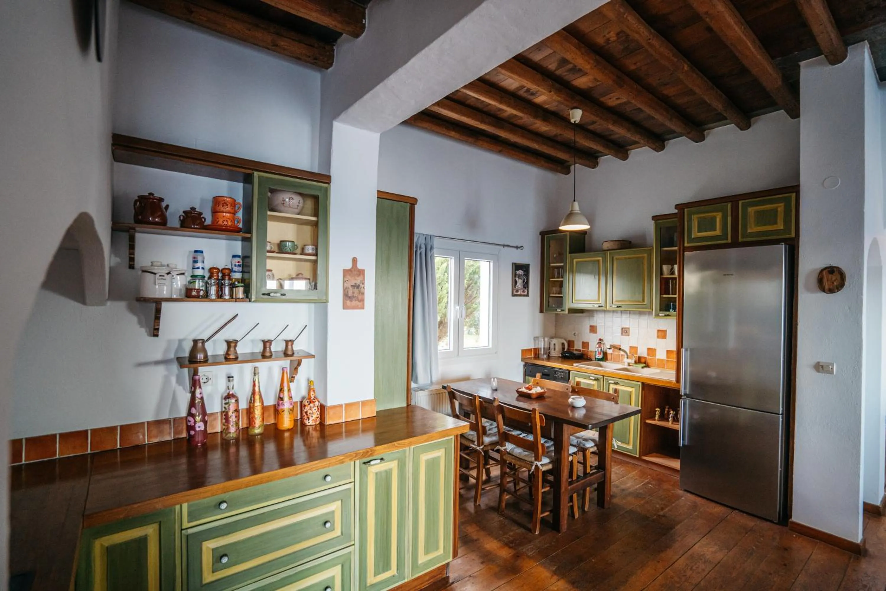 Kitchen or kitchenette in Cape Napos