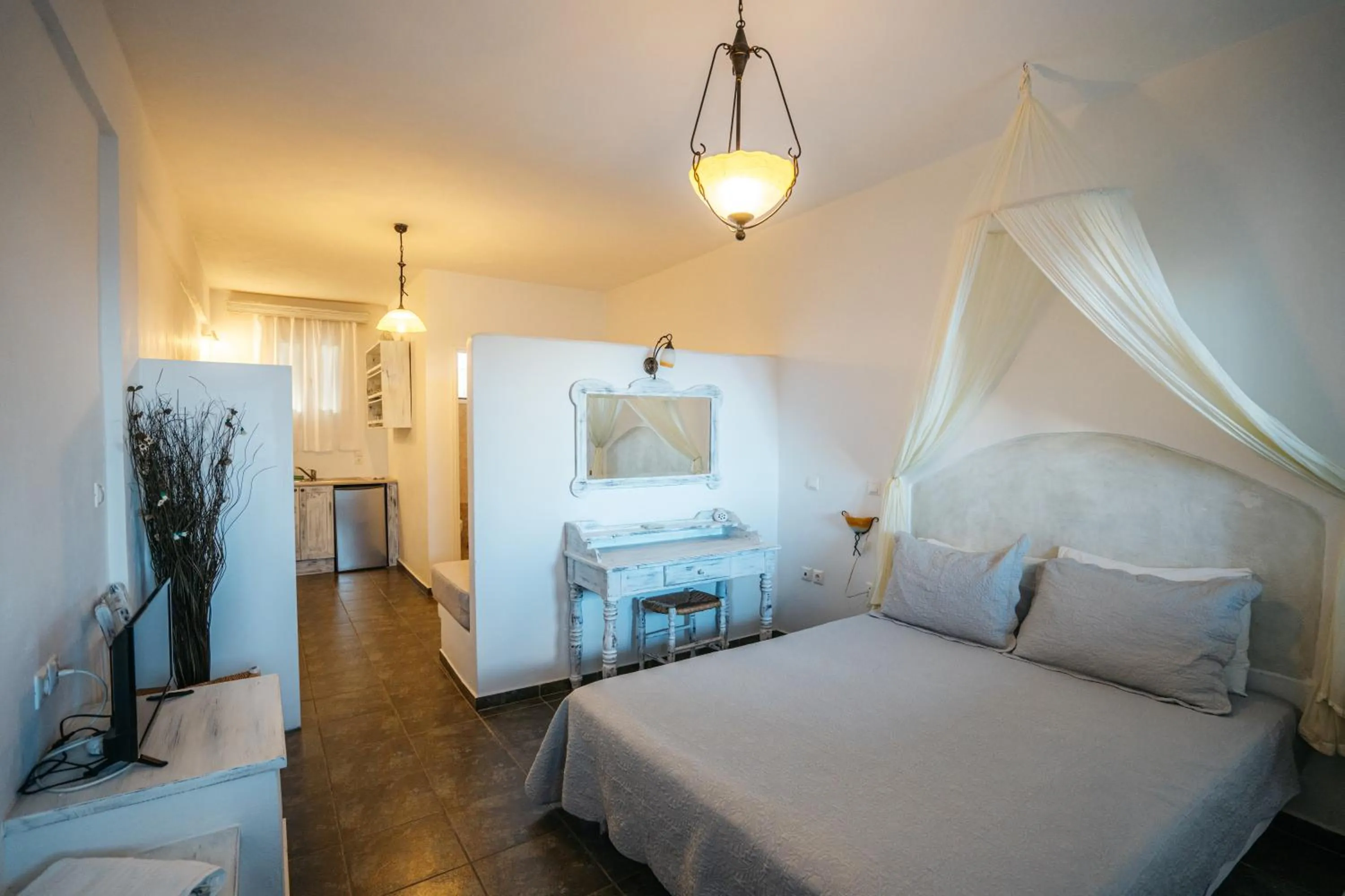 Photo of the whole room, Bed in Cape Napos