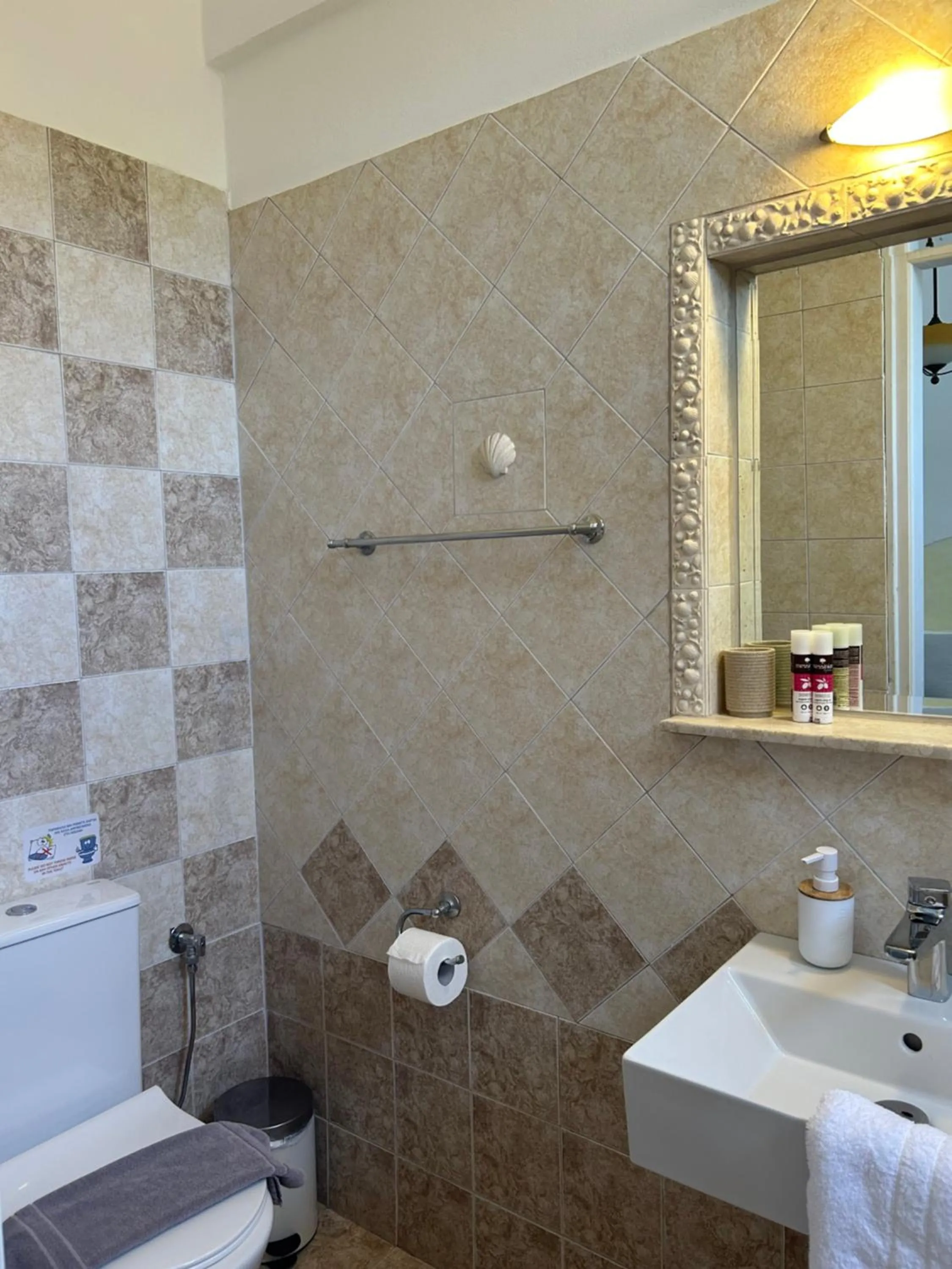 Bathroom in Cape Napos