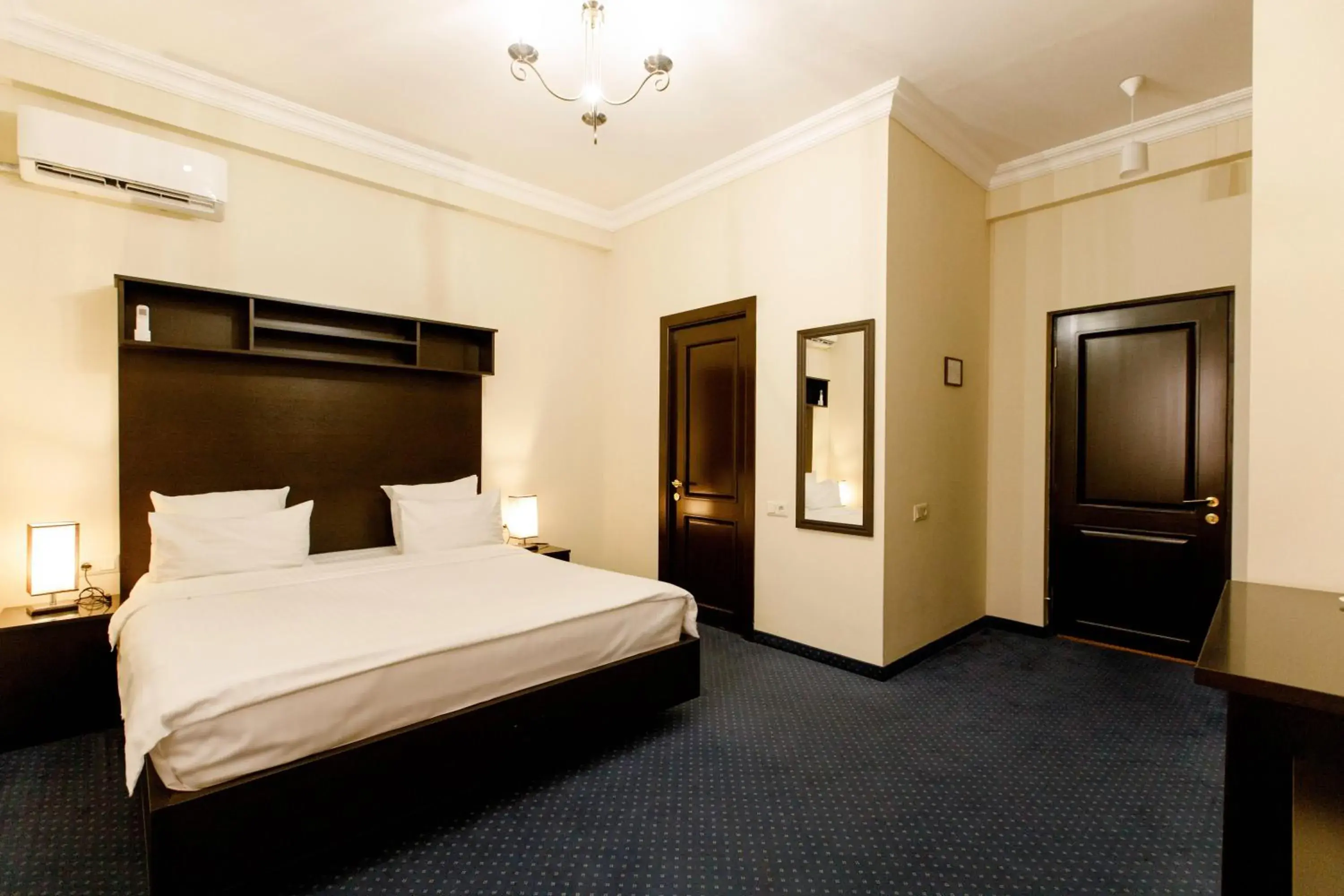 Bed in 14 Floor Hotel Bed in 14 Floor Hotel