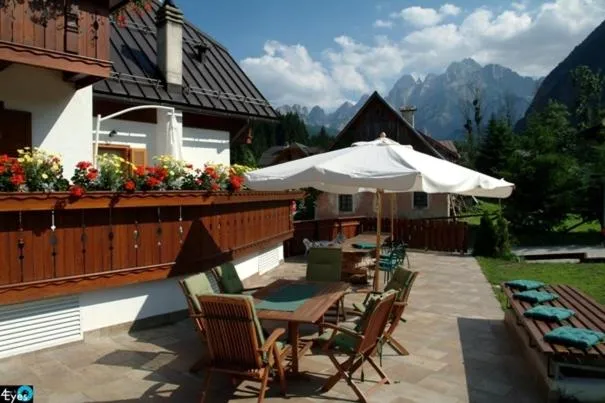 Valbruna Inn Bed & Breakfast