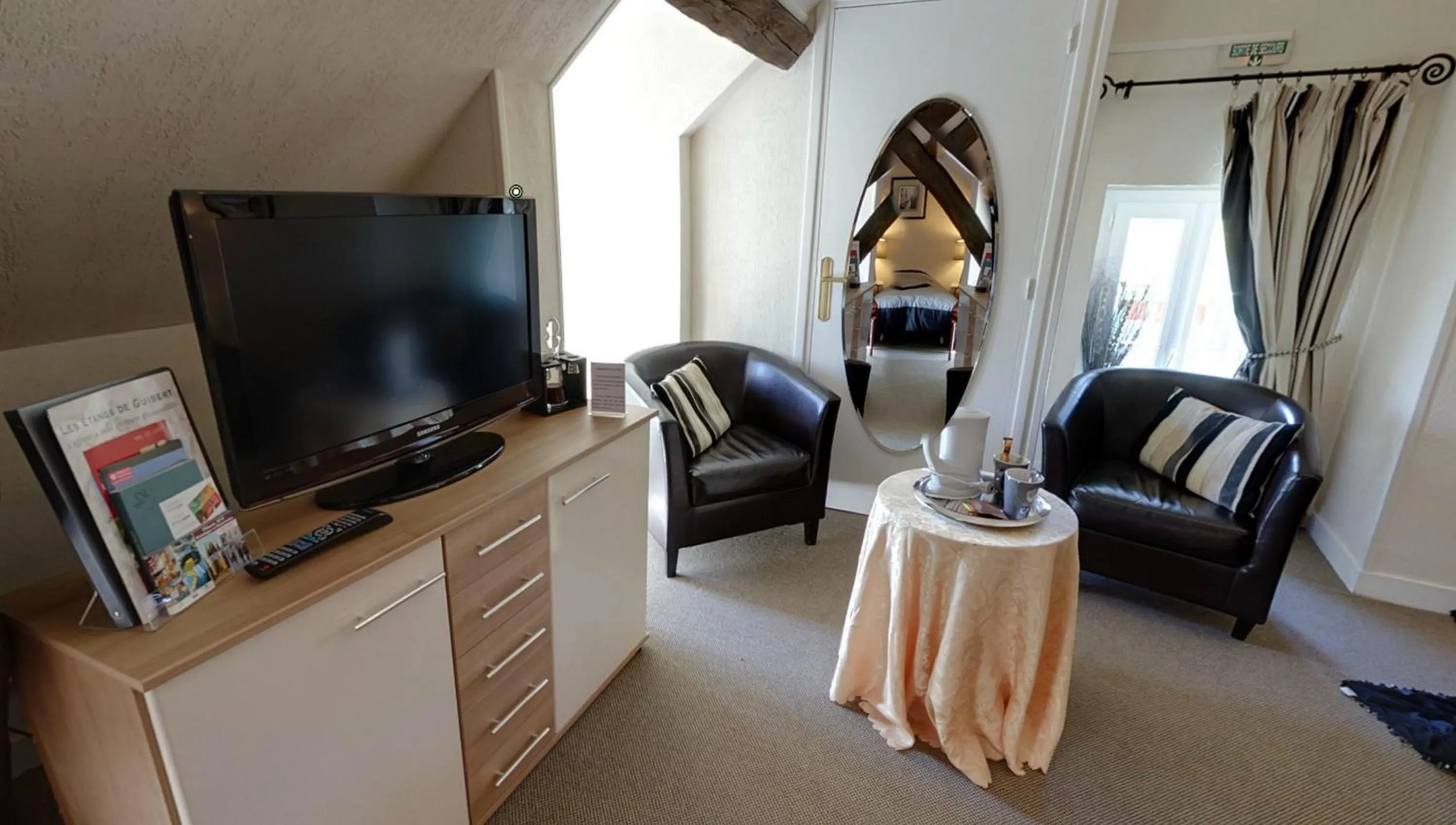 Day in Les Etangs de Guibert