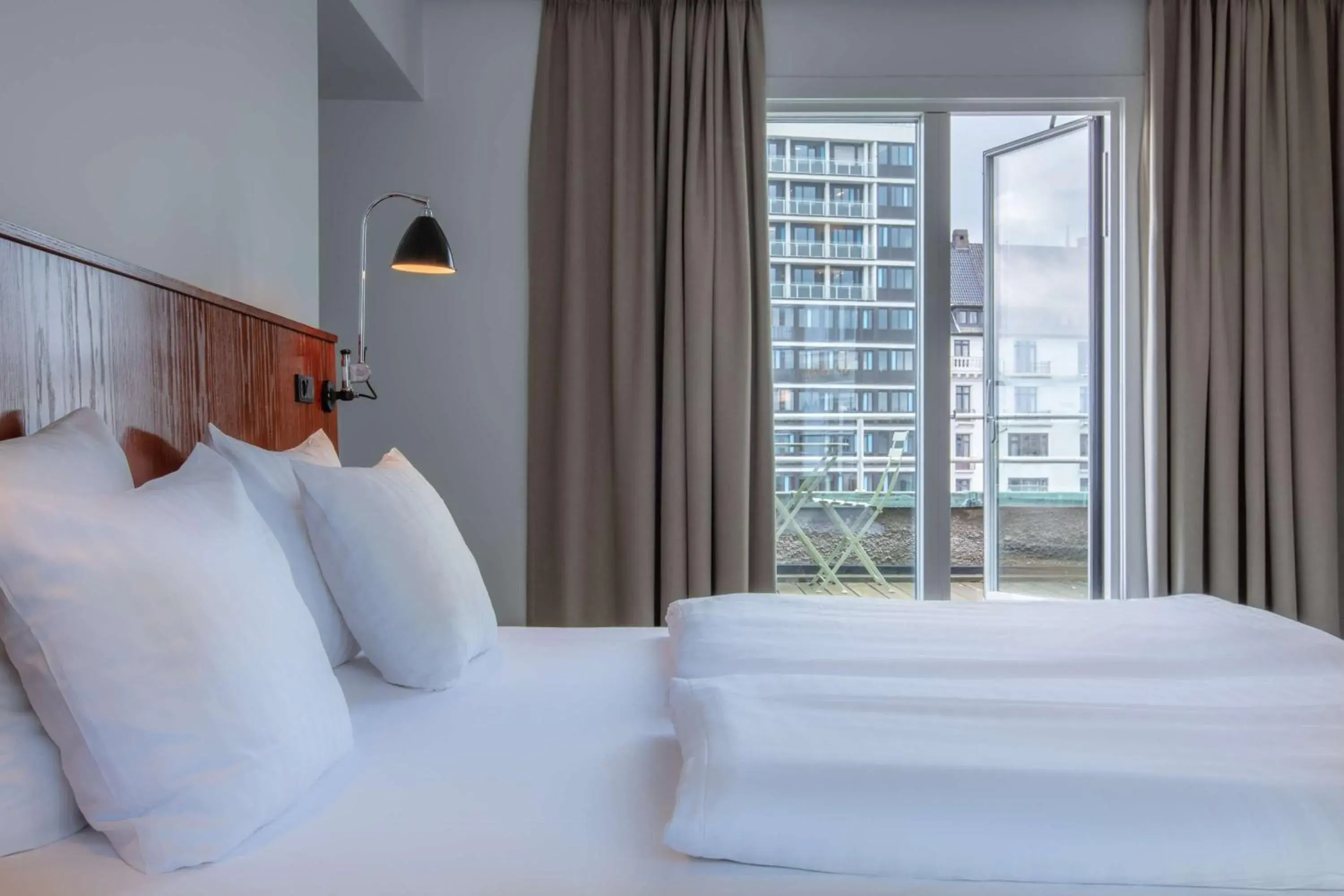 Bedroom, Bed in Hotel Astoria, Best Western Signature Collection Bedroom, Bed in Hotel Astoria, Best Western Signature Collection