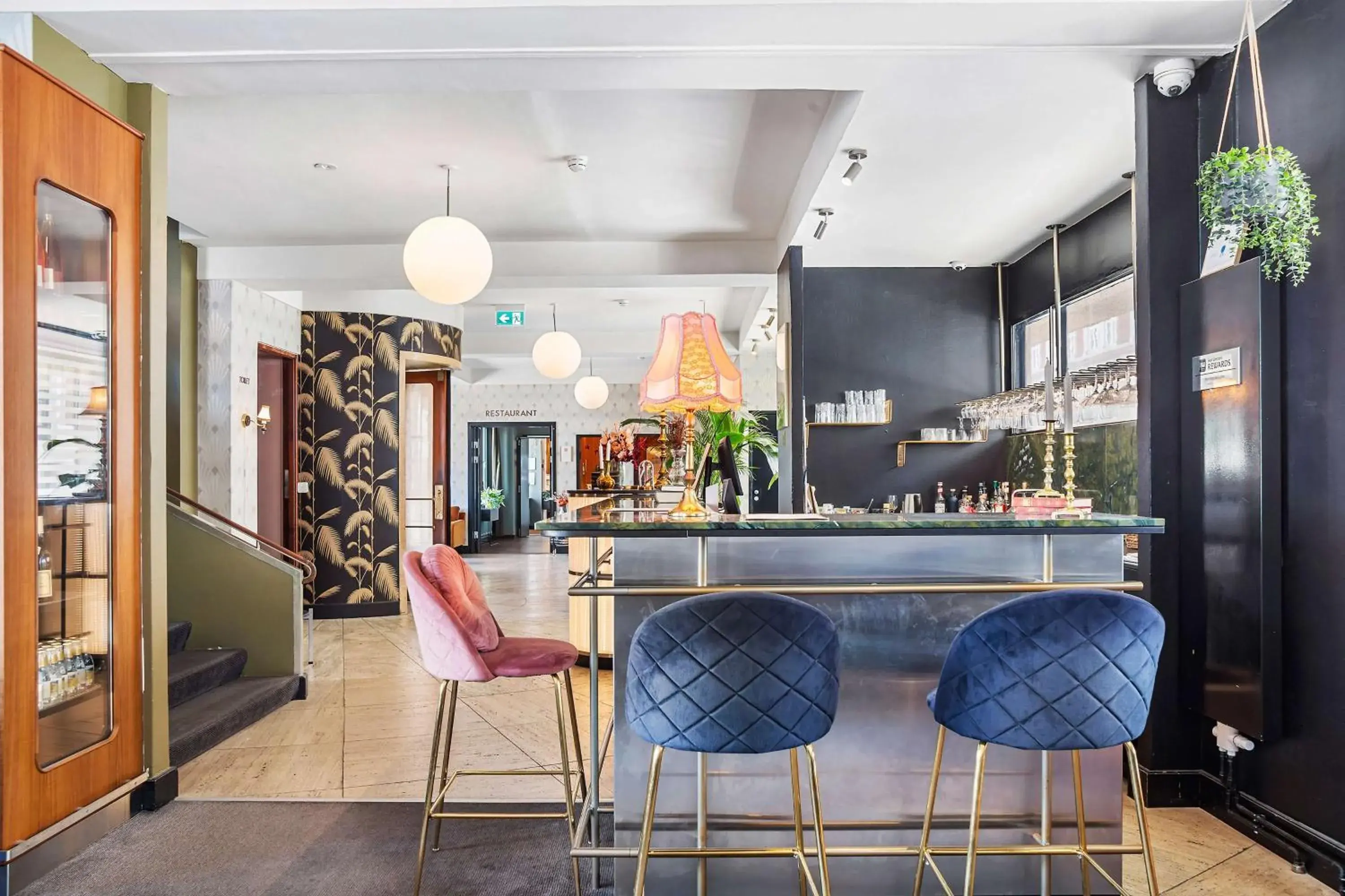 Lounge or bar in Hotel Astoria, Best Western Signature Collection Lounge or bar in Hotel Astoria, Best Western Signature Collection