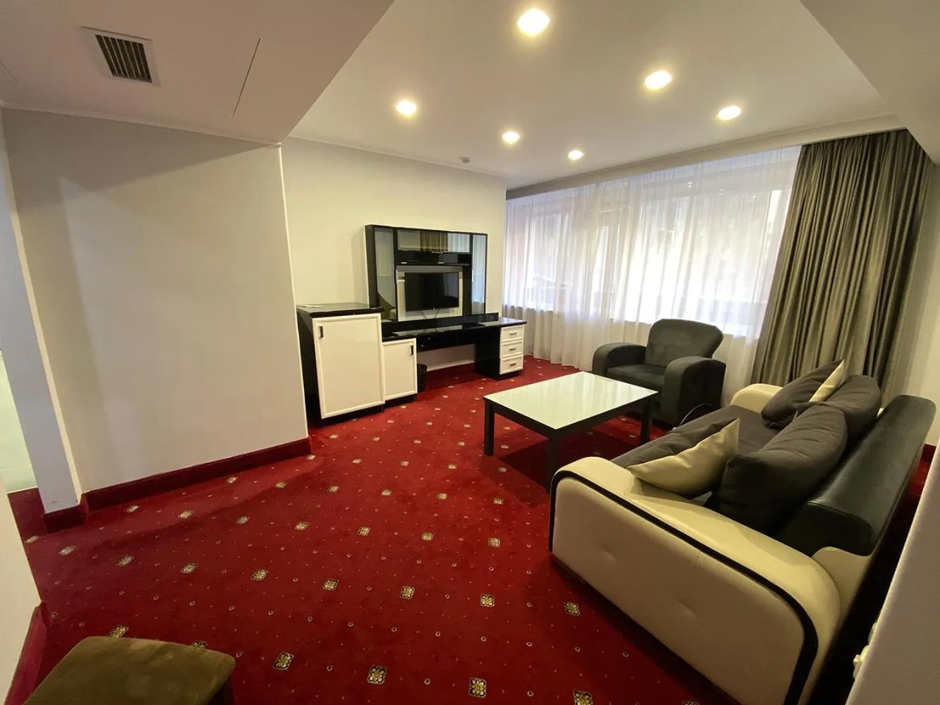 Communal lounge/ TV room in Erebuni Hotel Yerevan