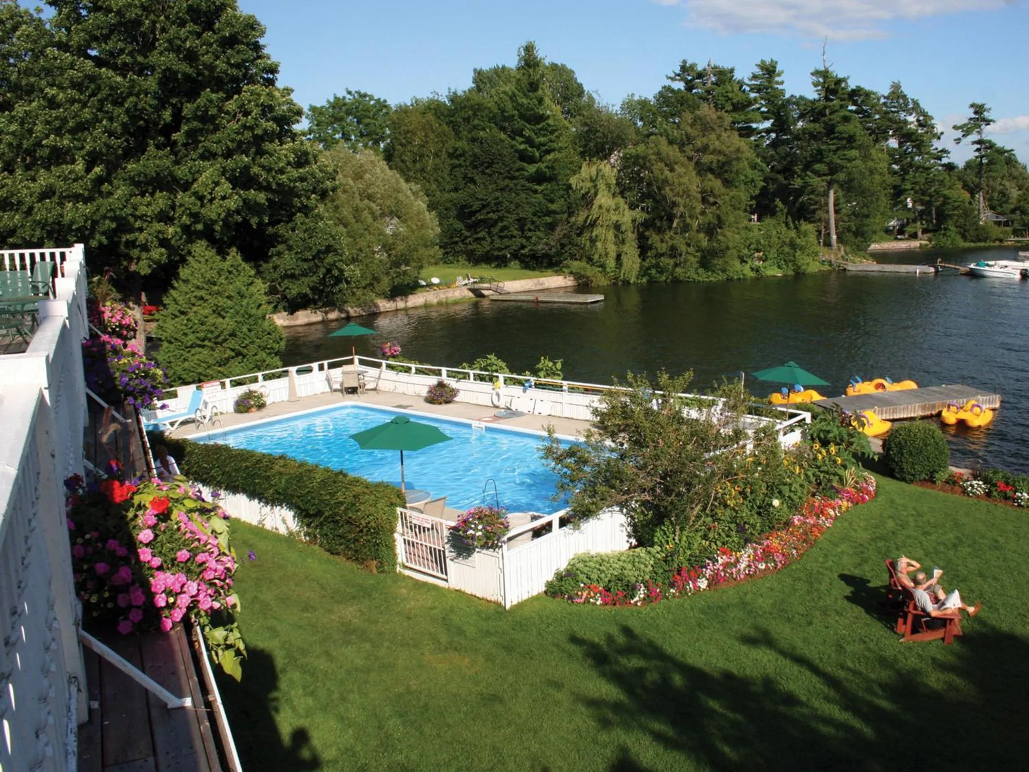 Day in Glen House Resort