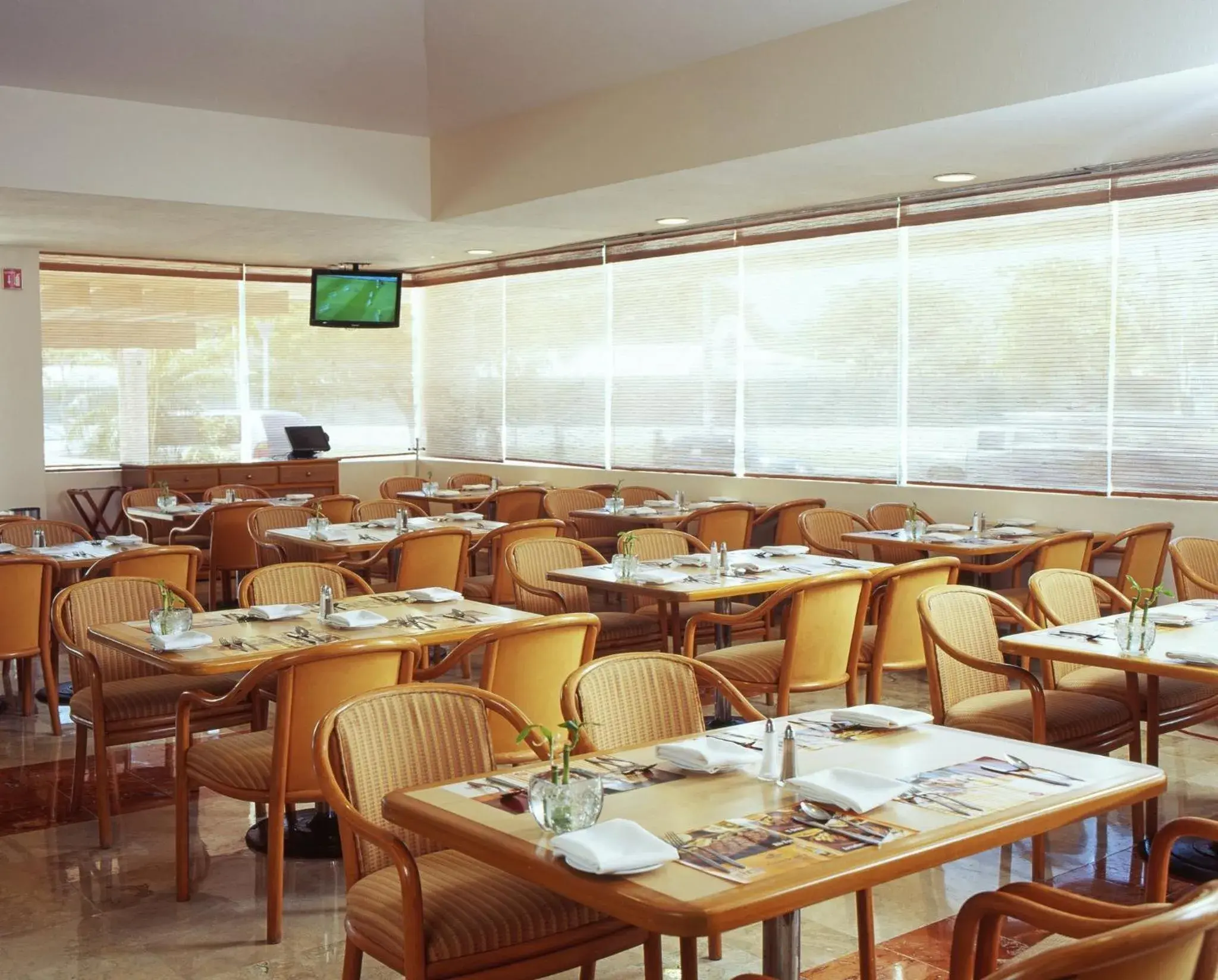 Lobby or reception in Fiesta Inn Ciudad del Carmen Lobby or reception in Fiesta Inn Ciudad del Carmen