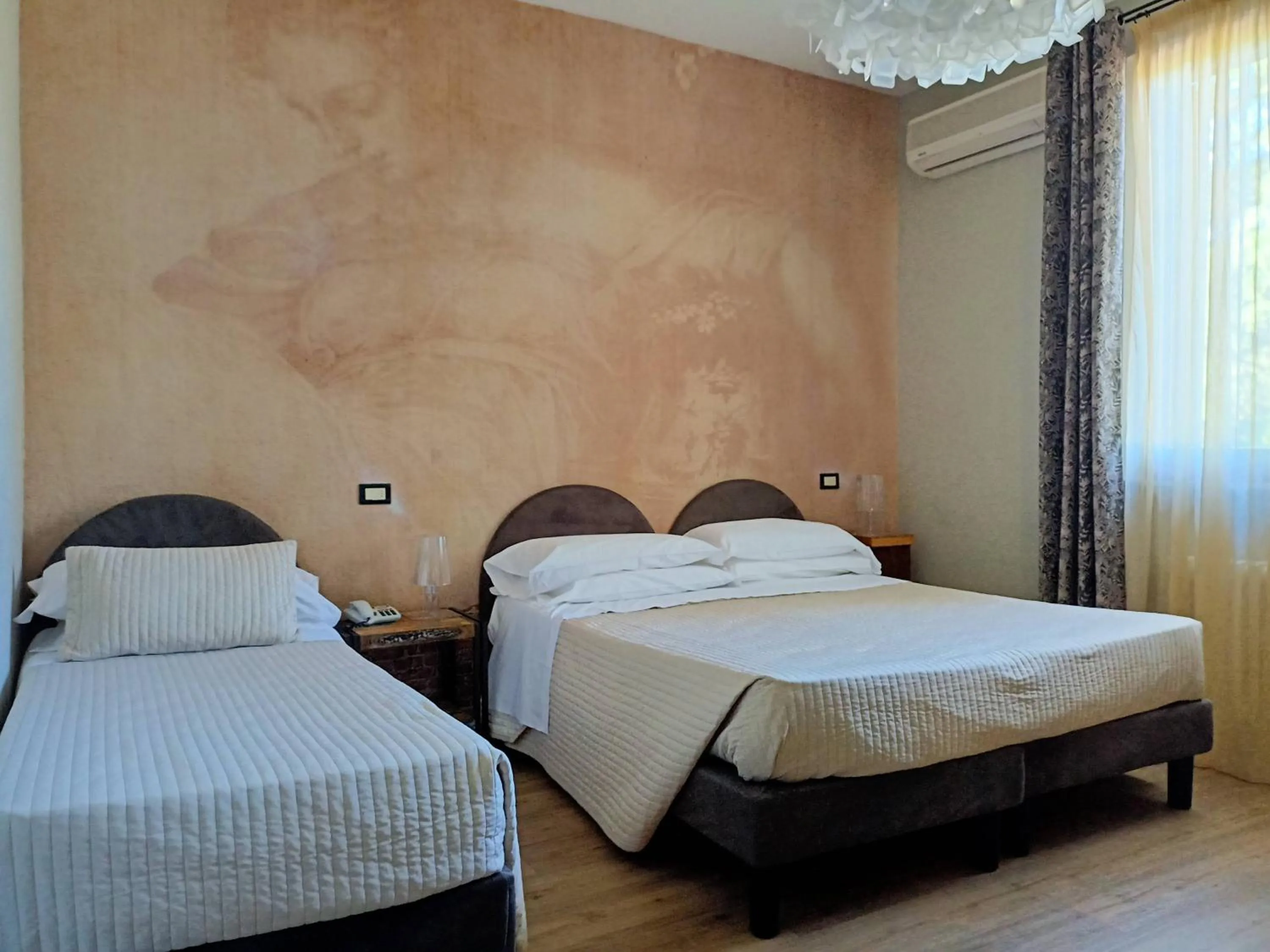 Bedroom, Bed in AgriHotel Villa Ambra