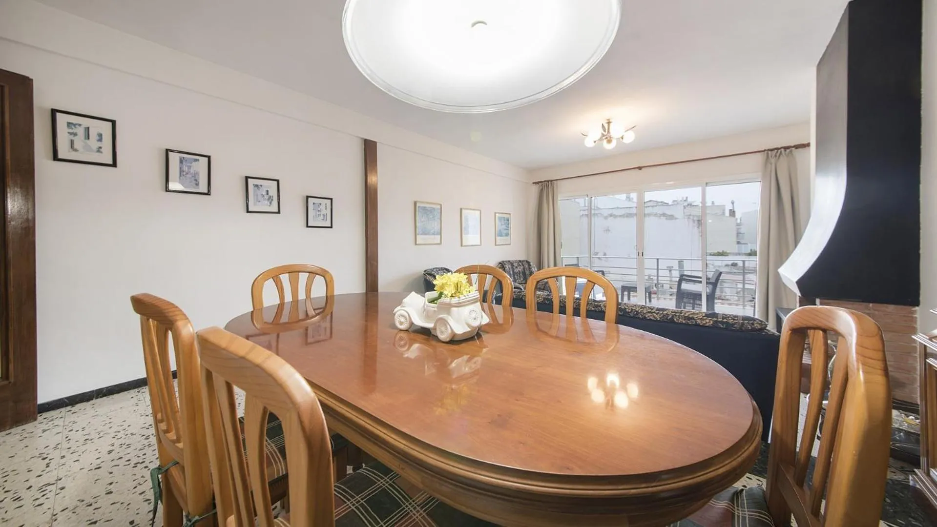 R28 APARTAMENTO MONTSERRAT 11-3