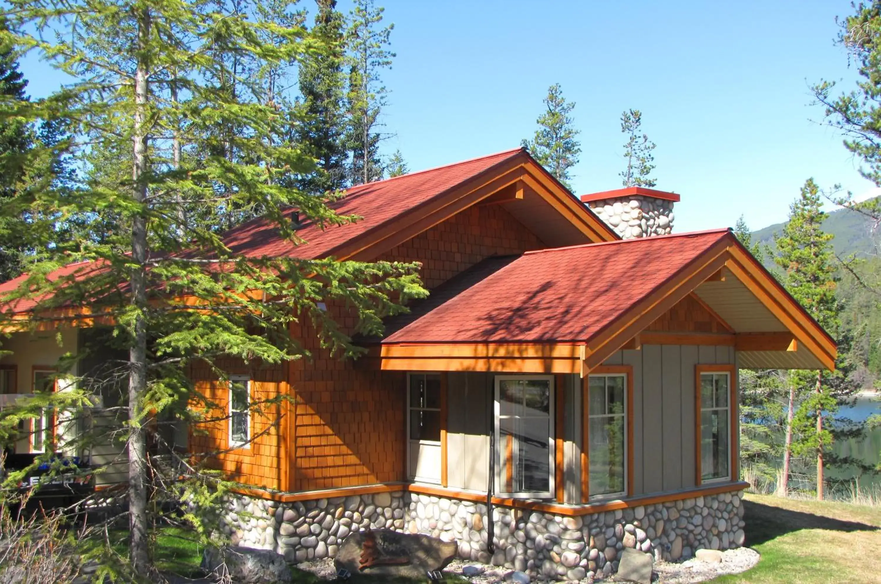Patricia Lake Bungalows Patricia Lake Bungalows