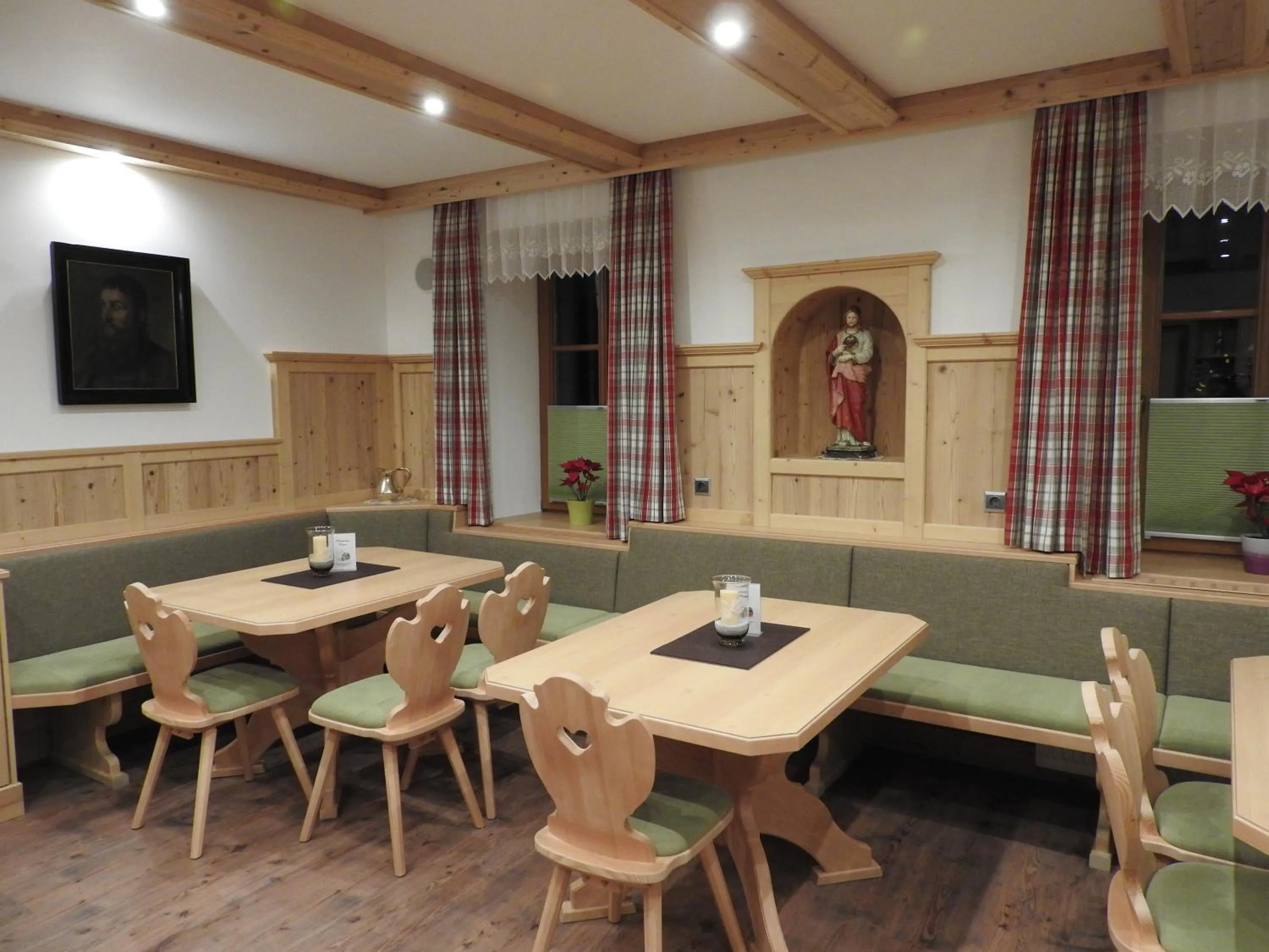 Dining area in Gästehaus Taner