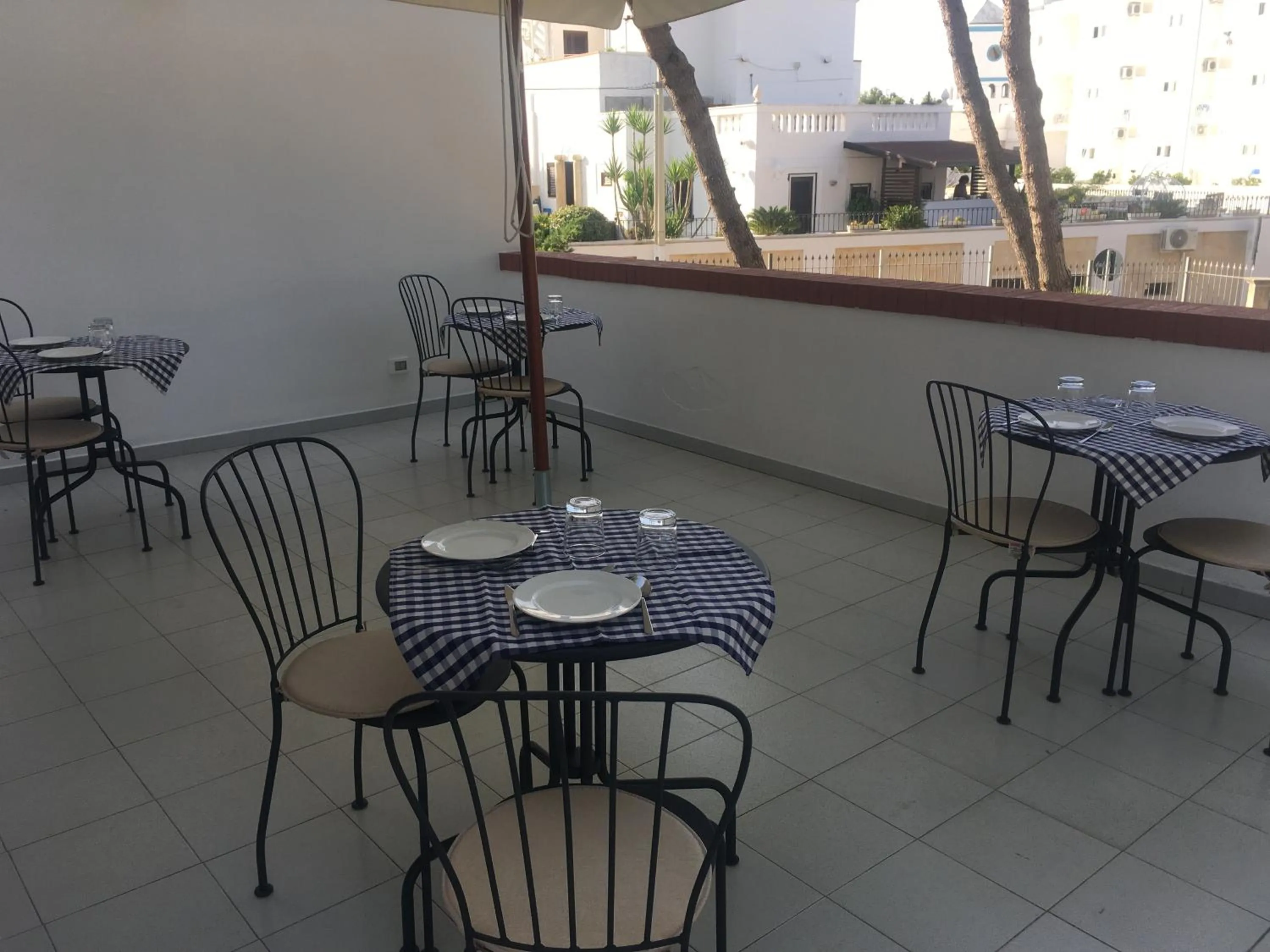 Restaurant/places to eat in Villa Iavernaro