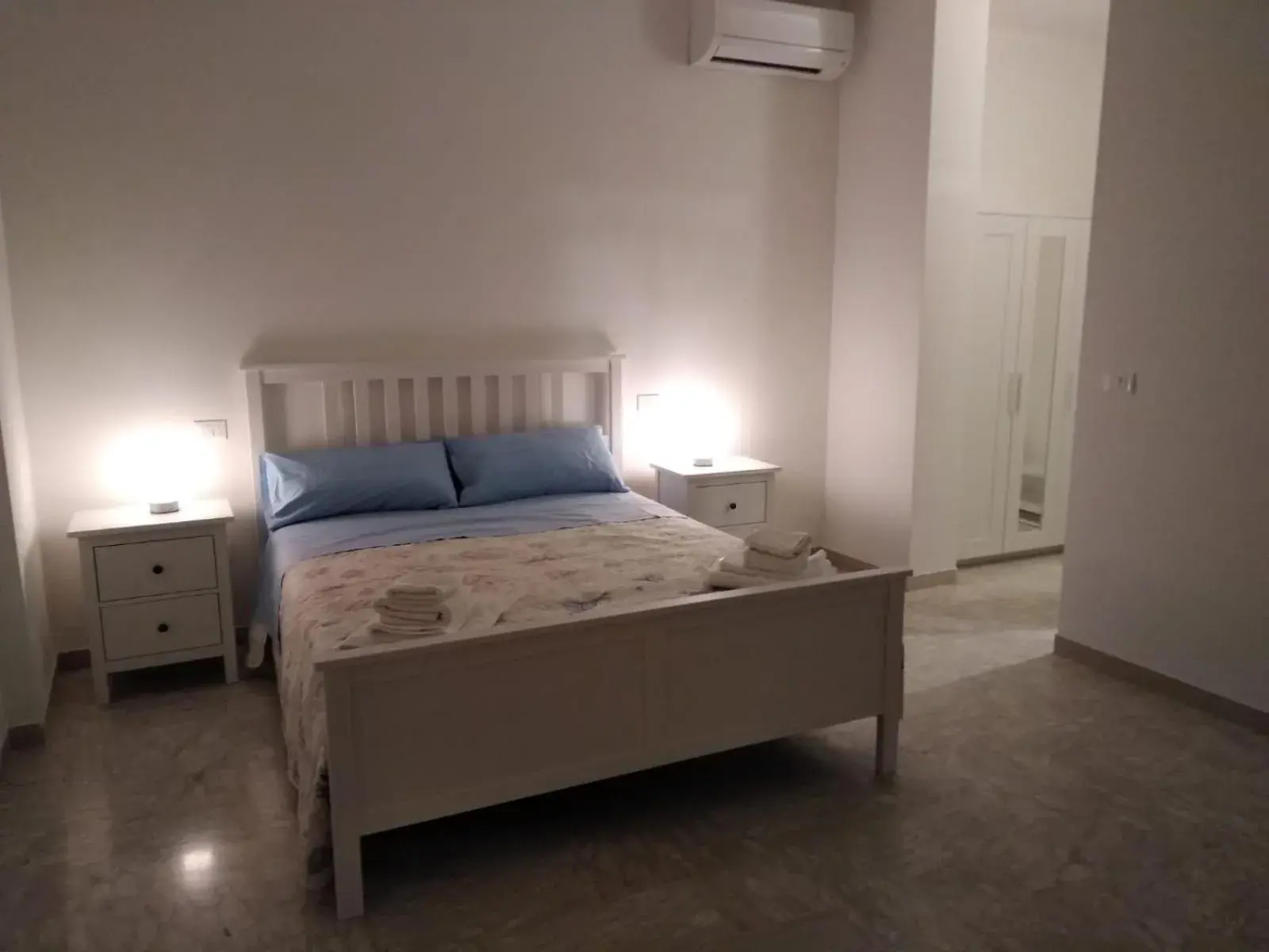 Deluxe Double Room with Balcony and Sea View in Villa Iavernaro Deluxe Double Room with Balcony and Sea View in Villa Iavernaro