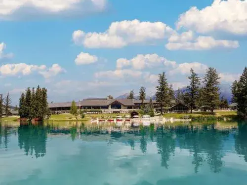 Fairmont Jasper Park Lodge Fairmont Jasper Park Lodge
