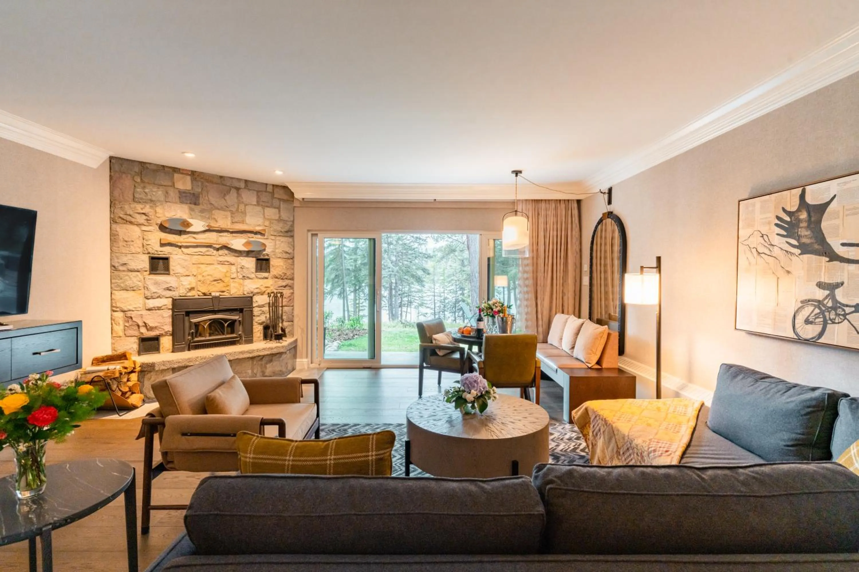 TV and multimedia in Fairmont Jasper Park Lodge